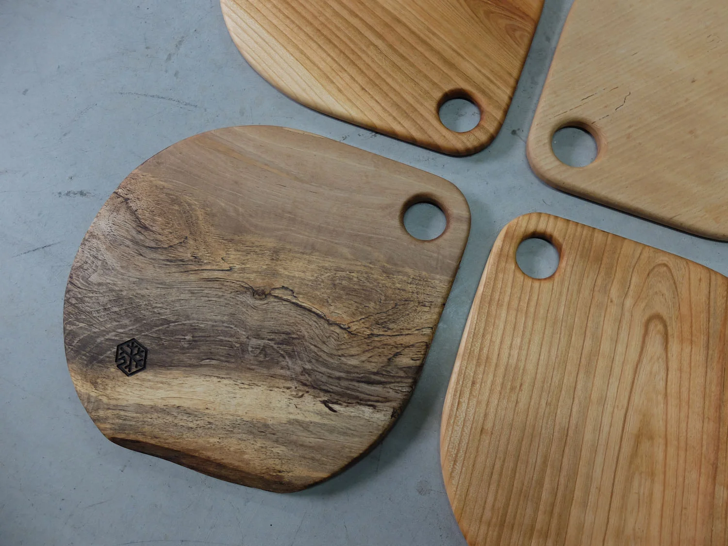 Teardrop serving board