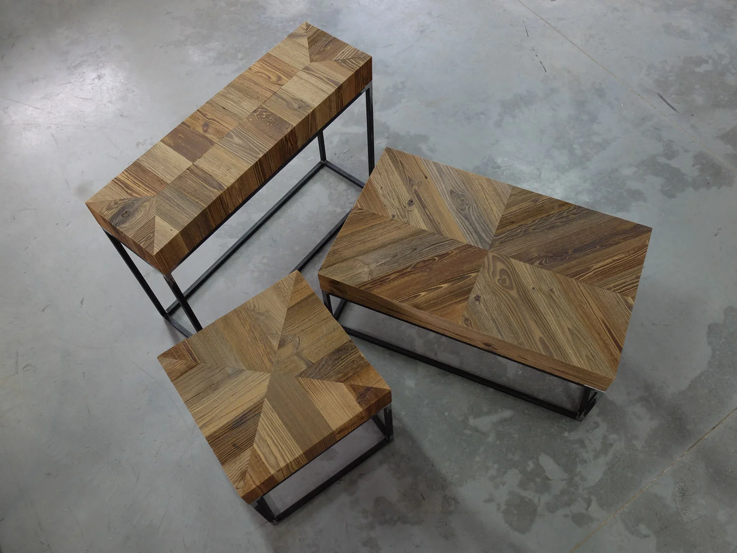 Vieux Bois Collection