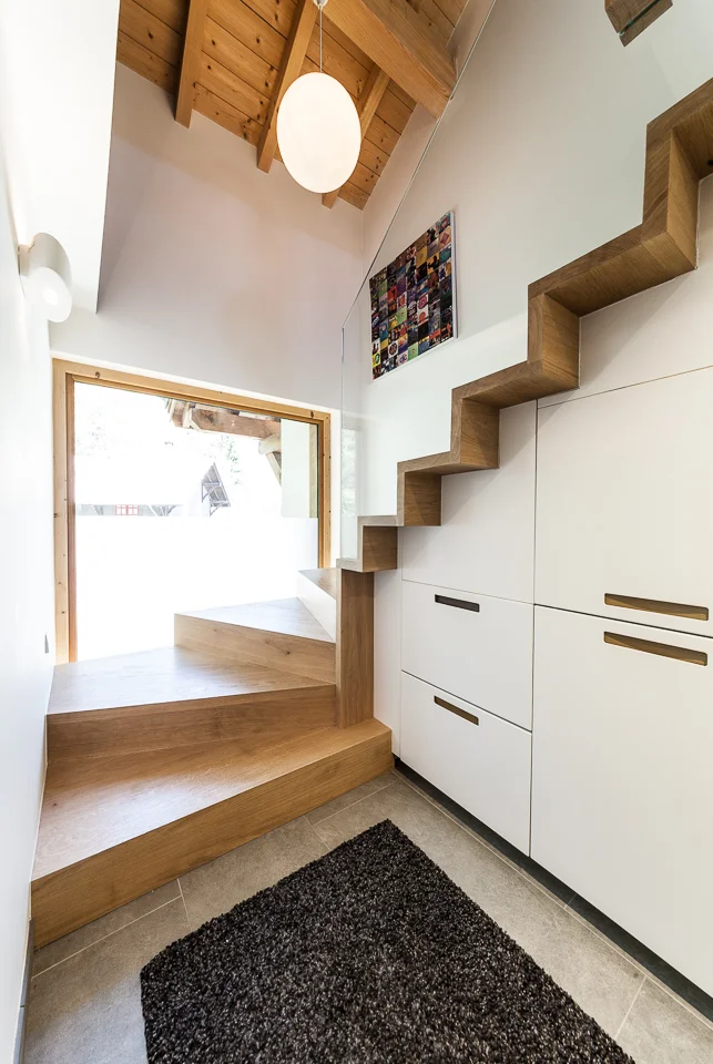 Staircase-1995.jpg