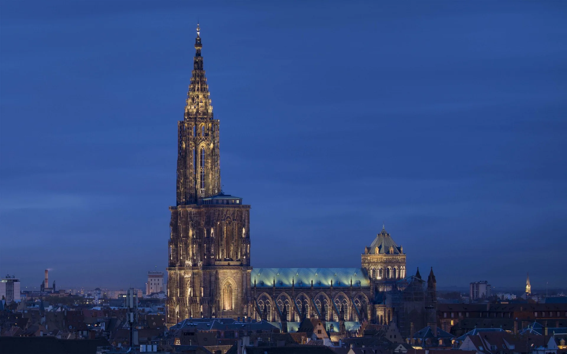 LumenPulse Catedral Strasbourg 6.jpg