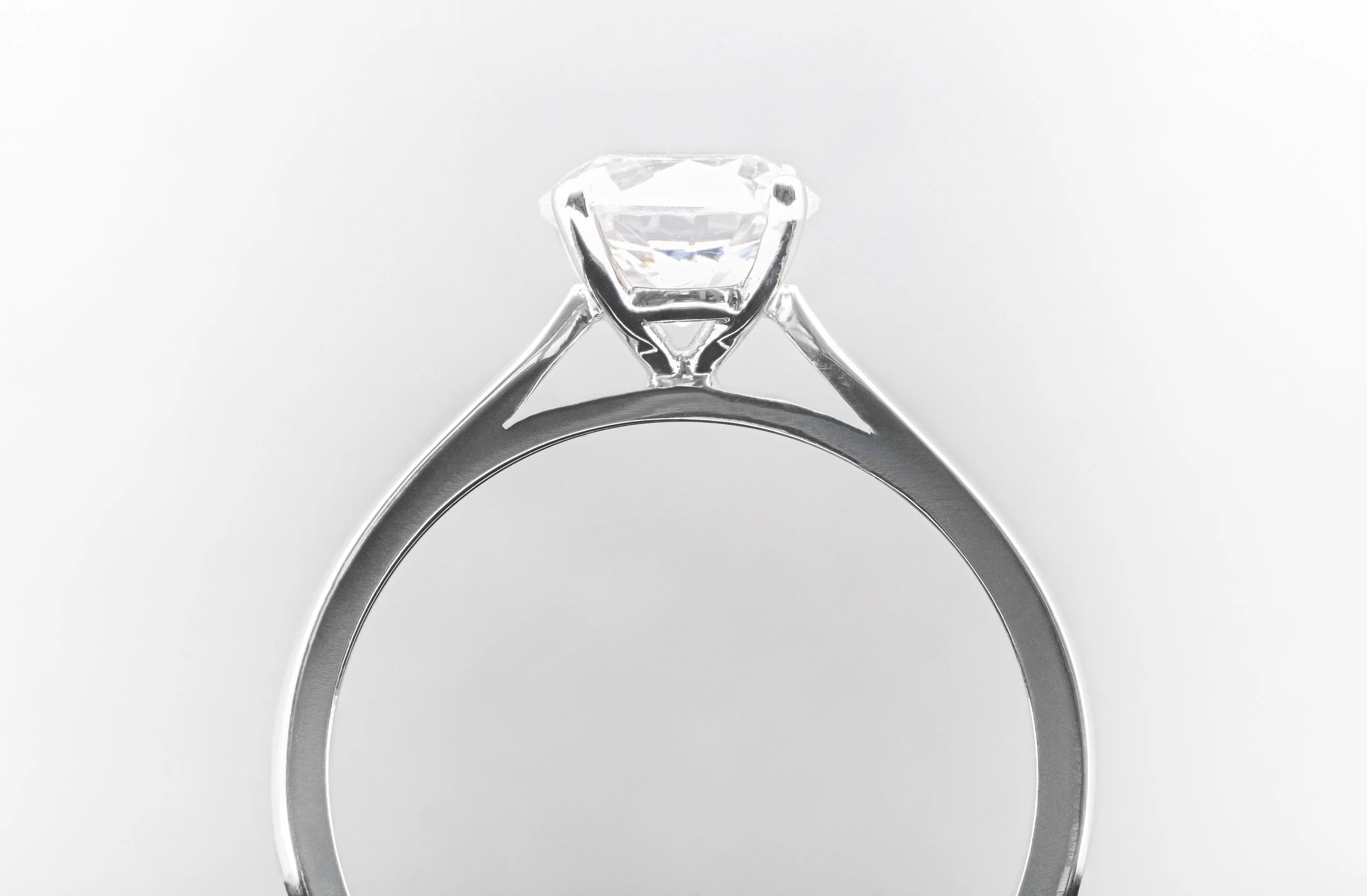 Amare round side 2 orig.jpg