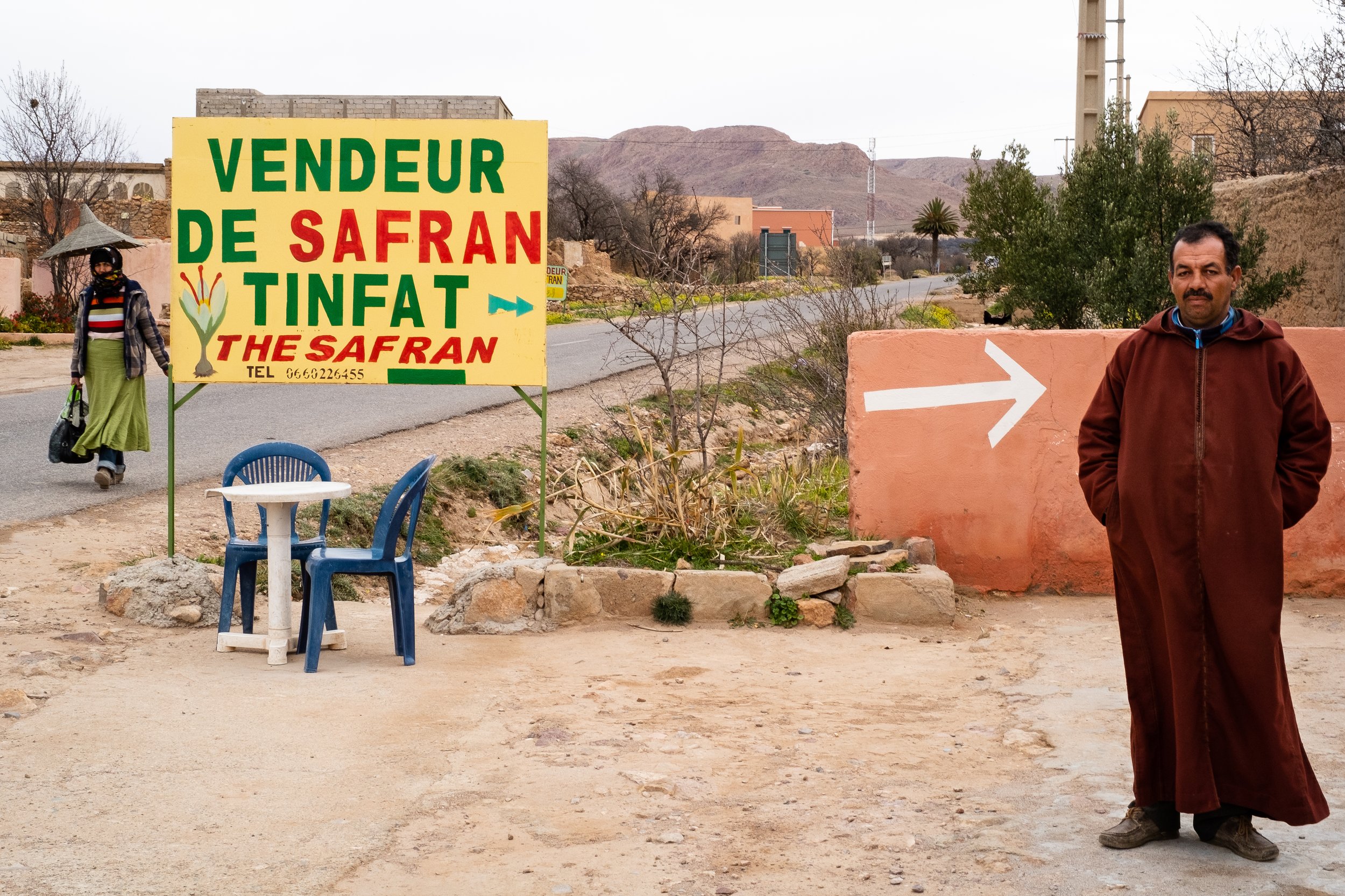 Vendedor de azafrán. Tinfat, Marruecos