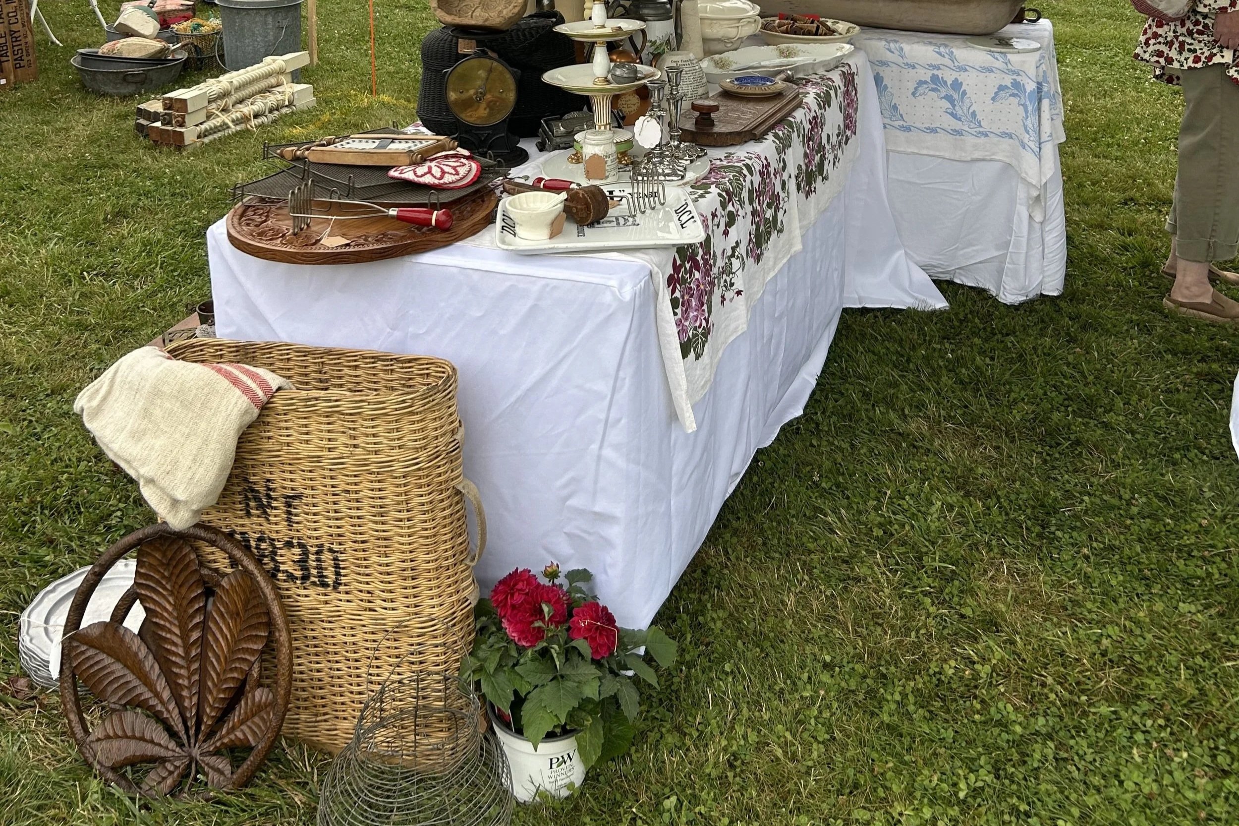 Antiques Fair &amp; Antique and Classic Car and Truck Show 