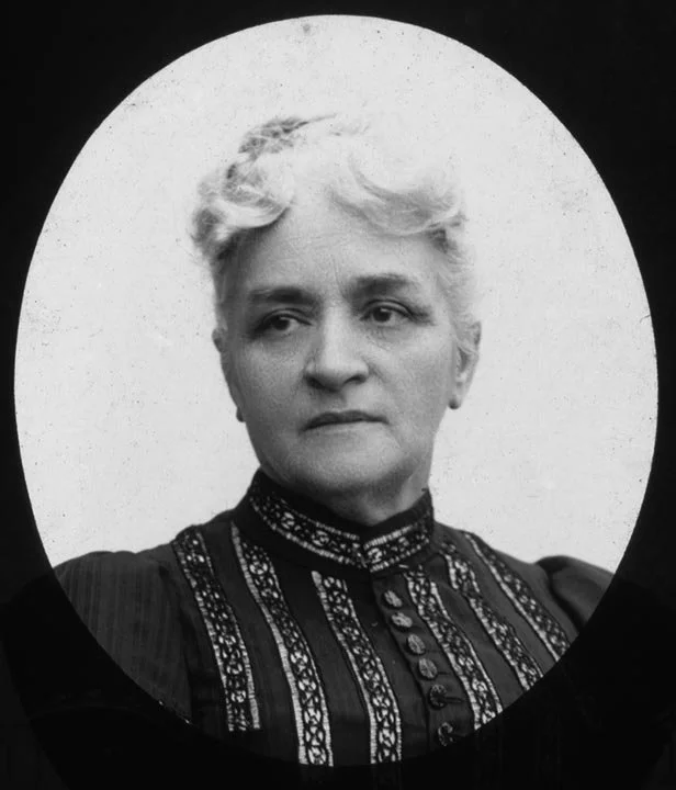 Helen Cobb