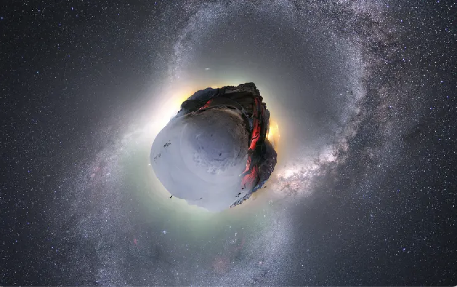 "Exploding the Big Bang," or revenge of the first antinomy?
