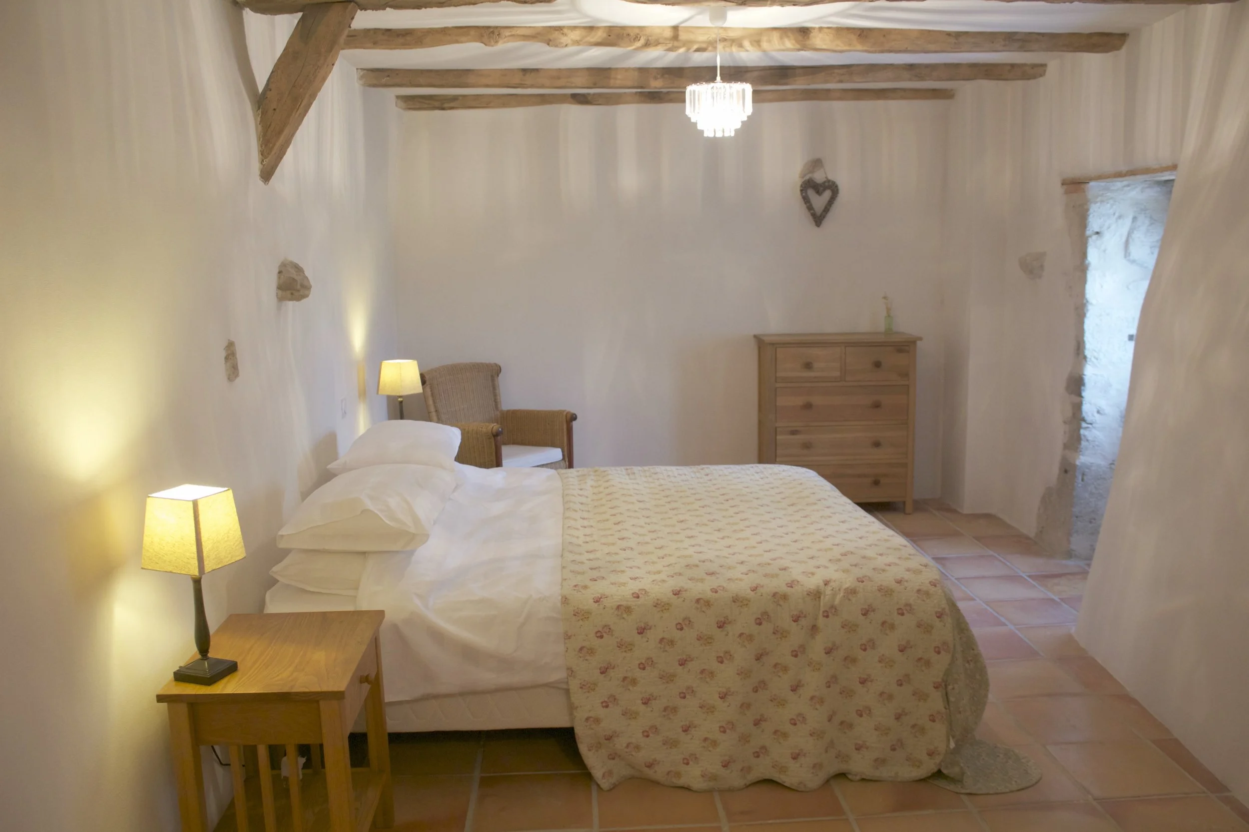 11. Lauzerte bedroom