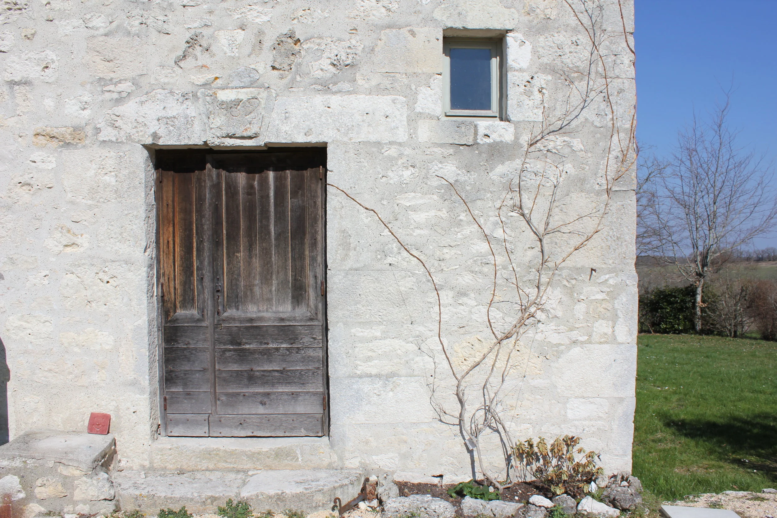 The bolly door before...