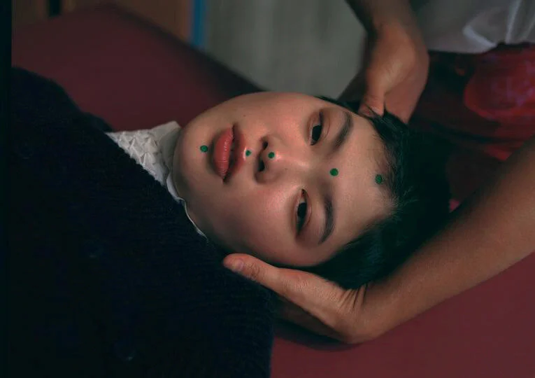 girls at rest : minami kinoshita and blesnya minher for kenzo