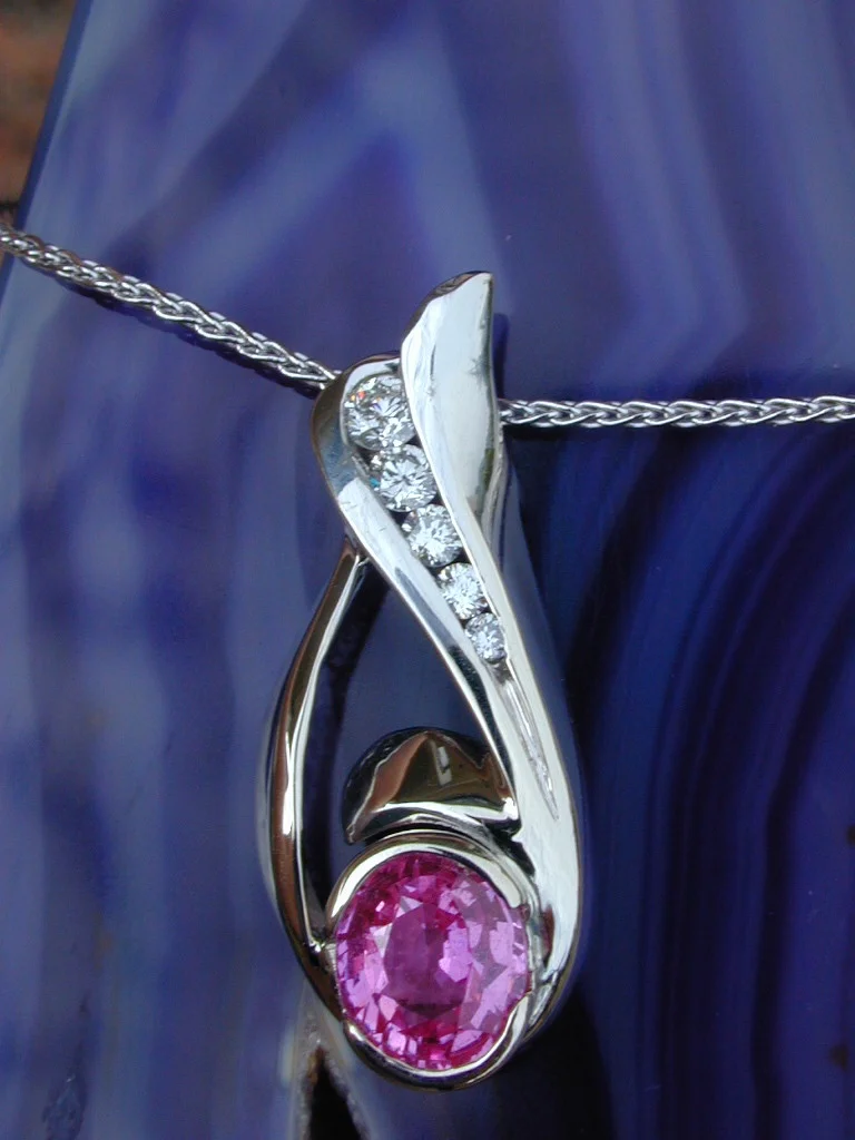 Pink sapphirediamond.JPG