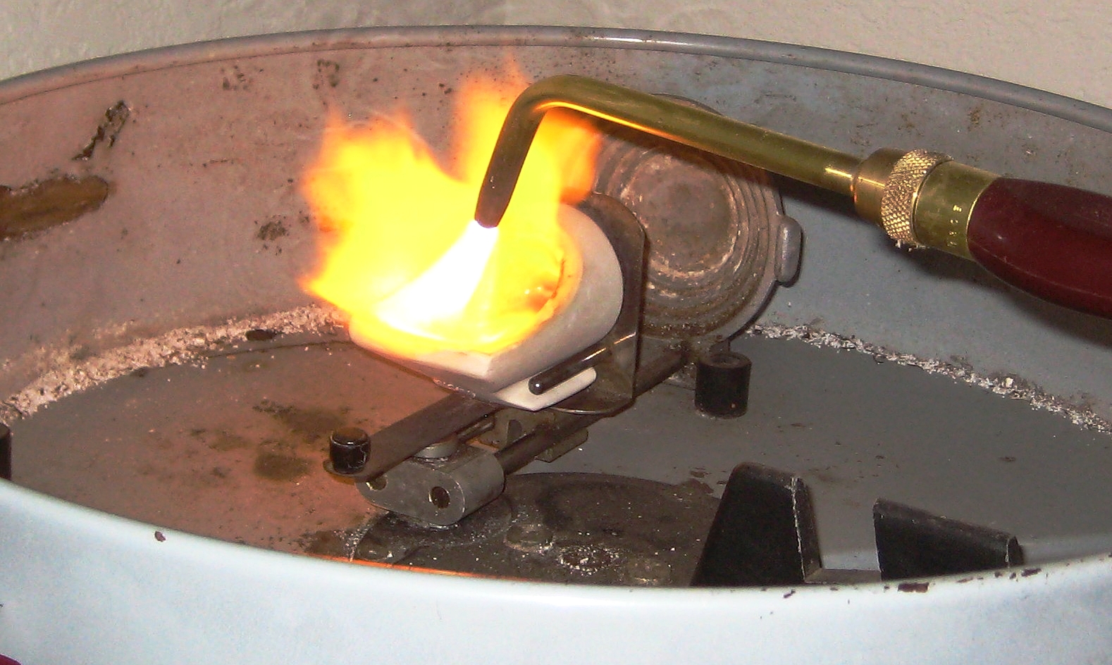 Heating Crucible.jpg