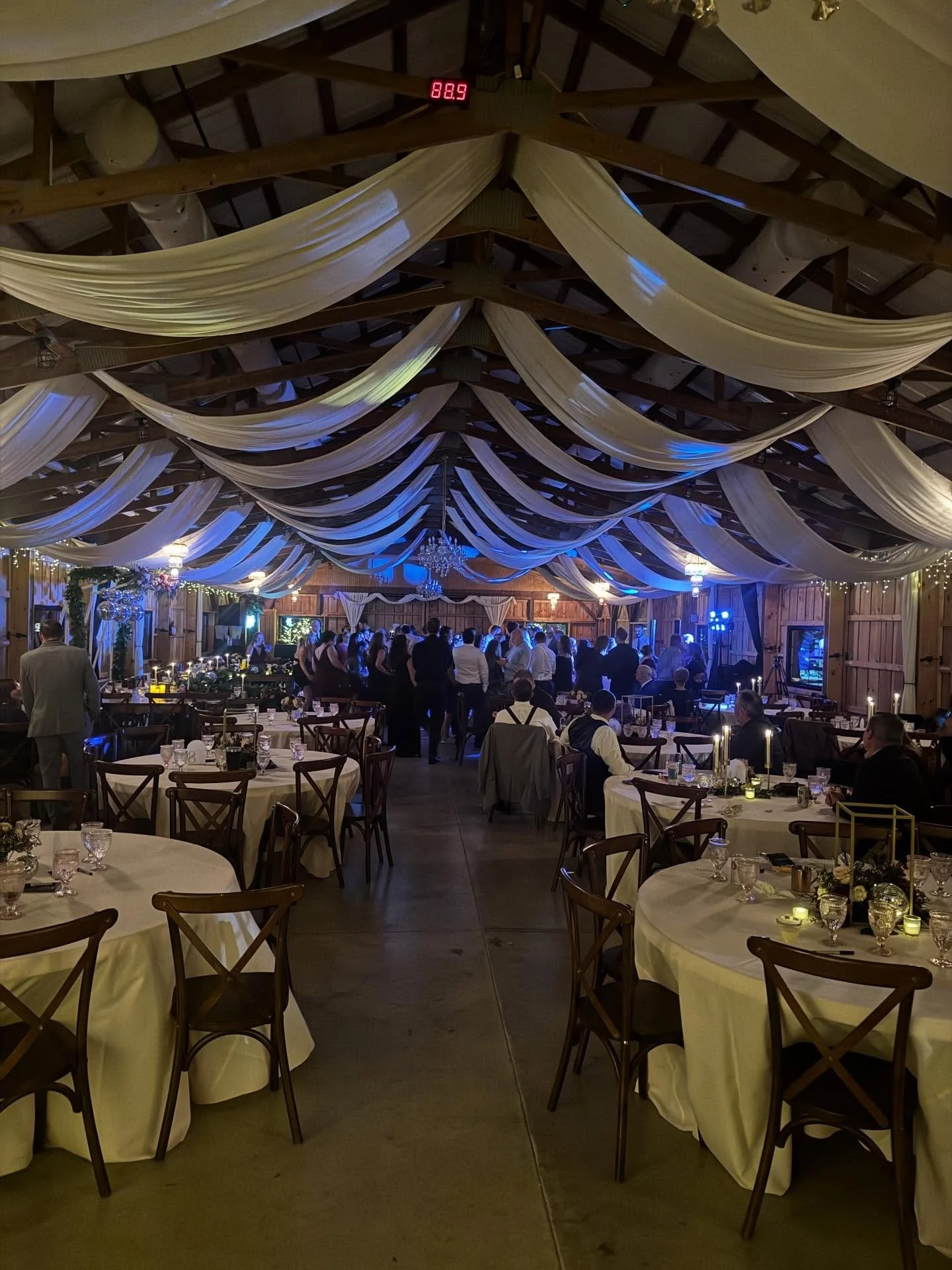 Officiating weddings NEVER gets old.
Thank you so much to @kristybemmes and @cj_leary for letting me be a part of your day.