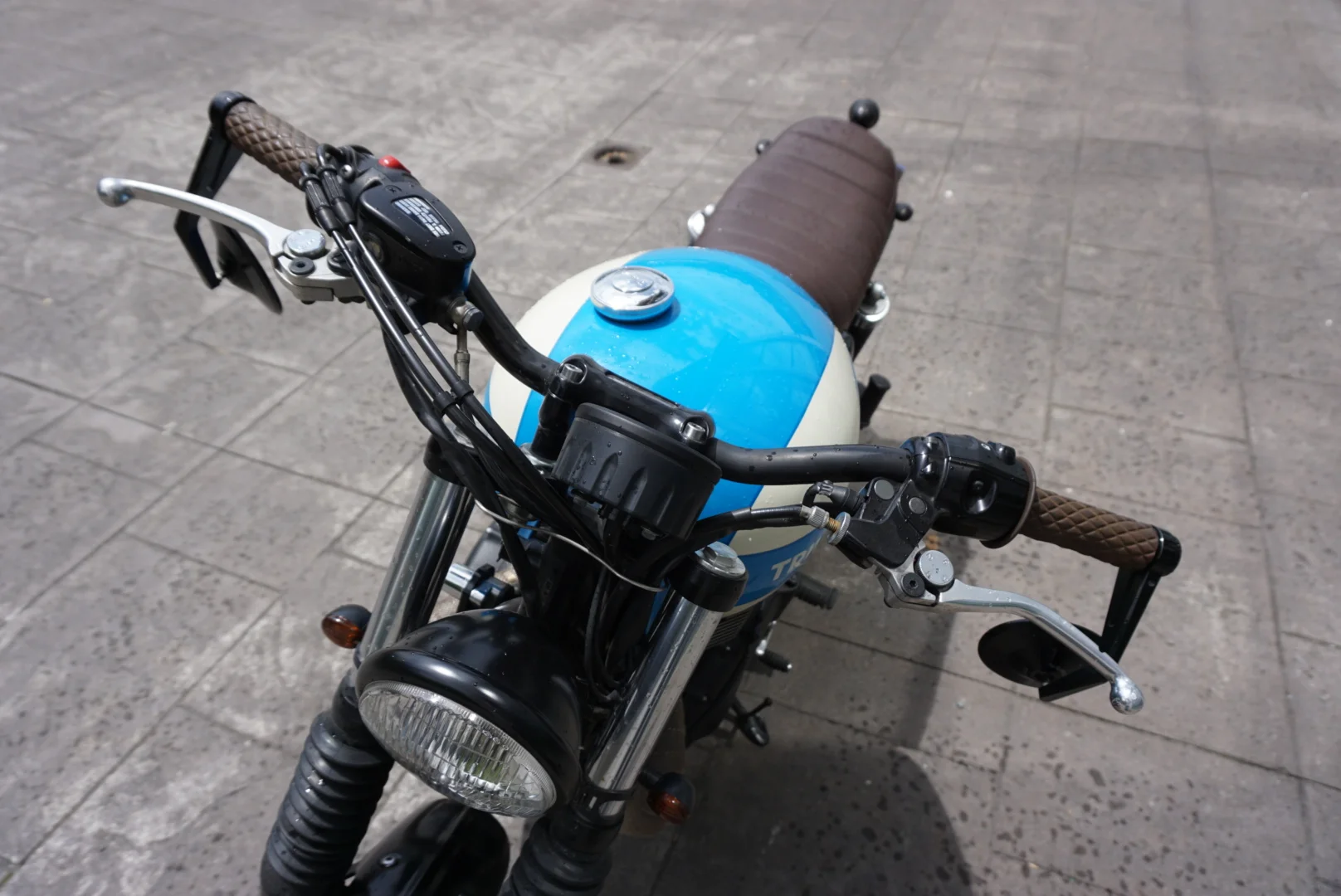 LRG_DSC01899.jpeg