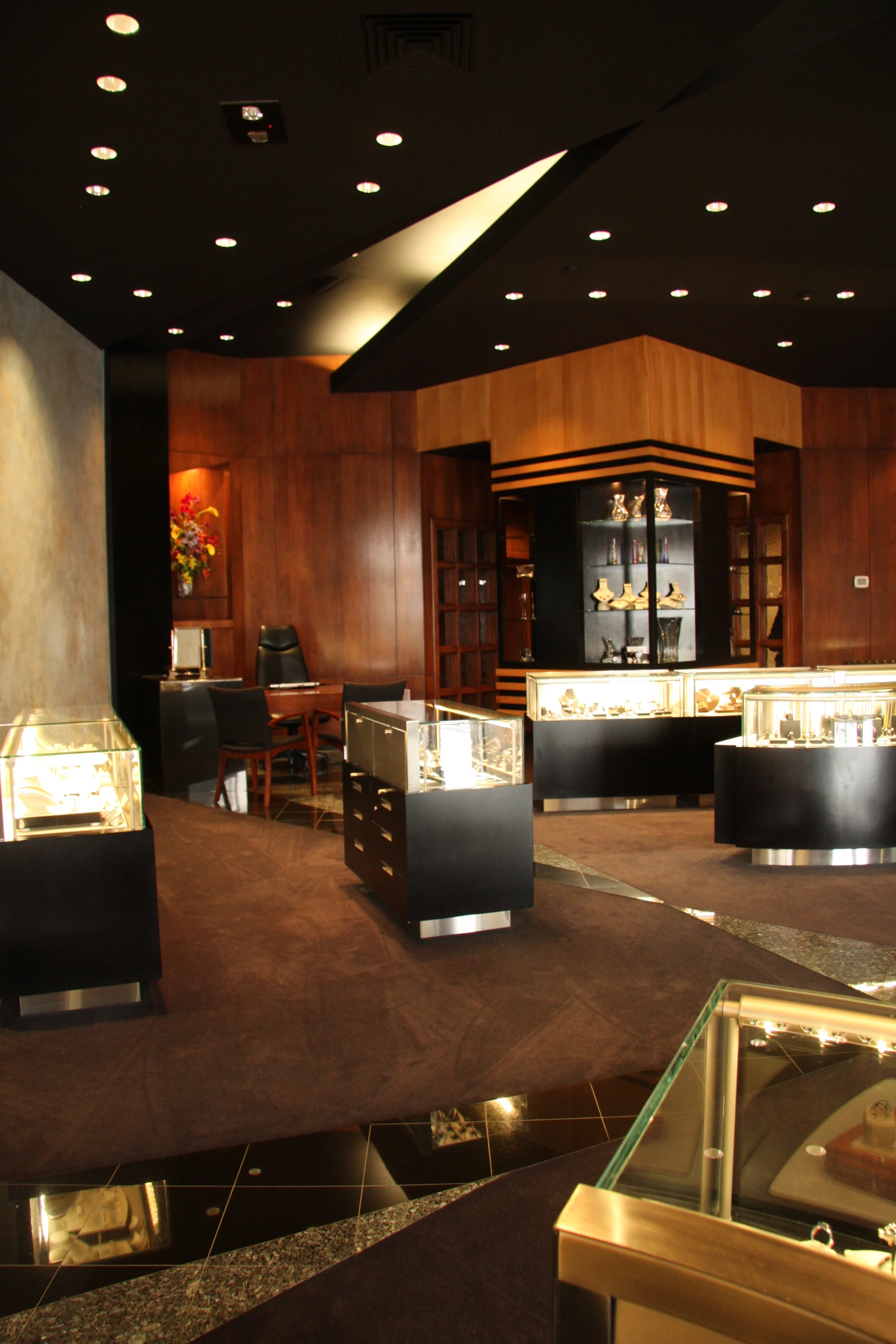 1 Jewely Showroom.JPG