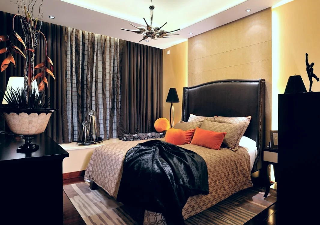 Boys mansion.jpg