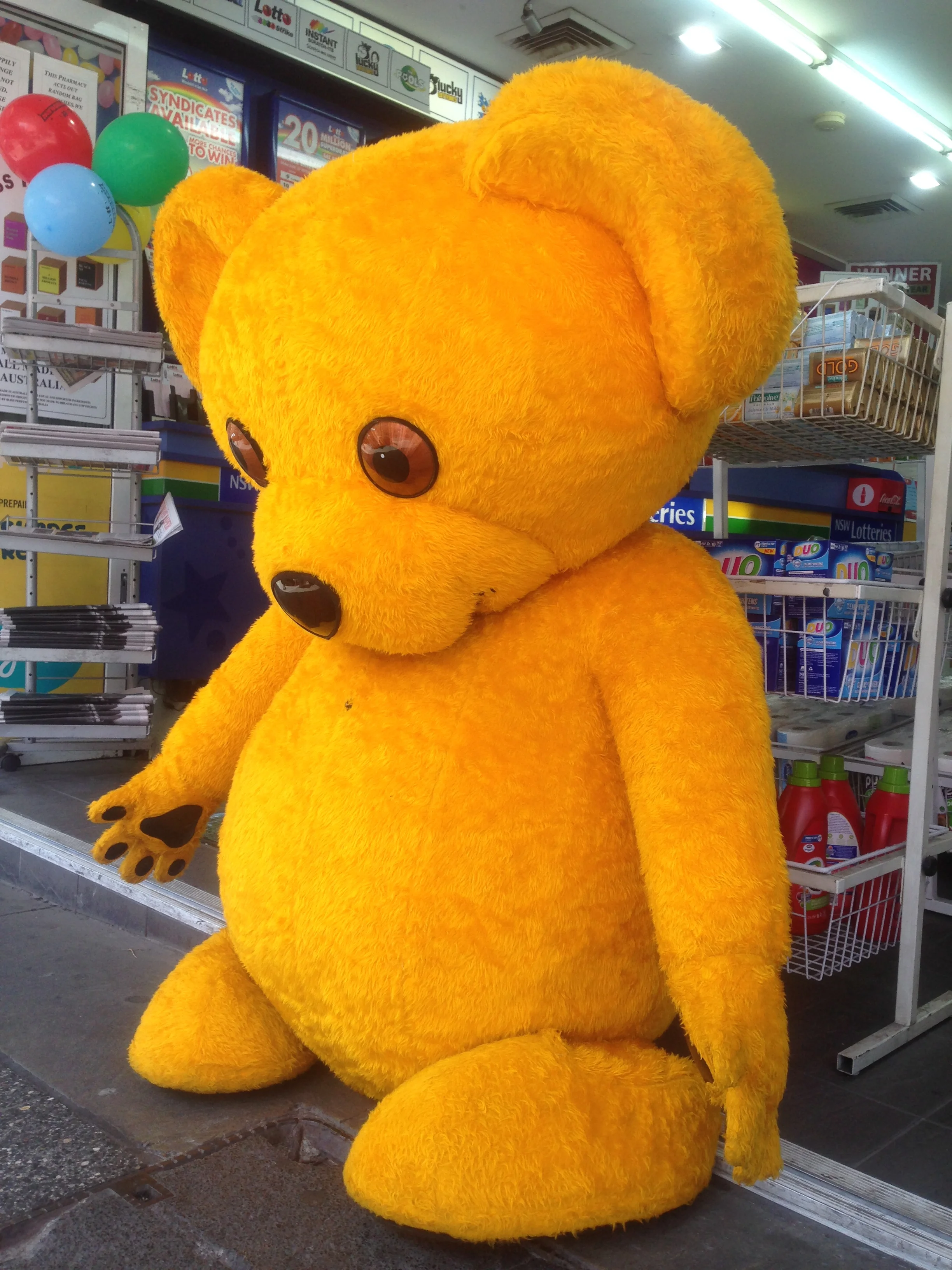 Burwood_Big_Yellow_Giant_TeddyBear