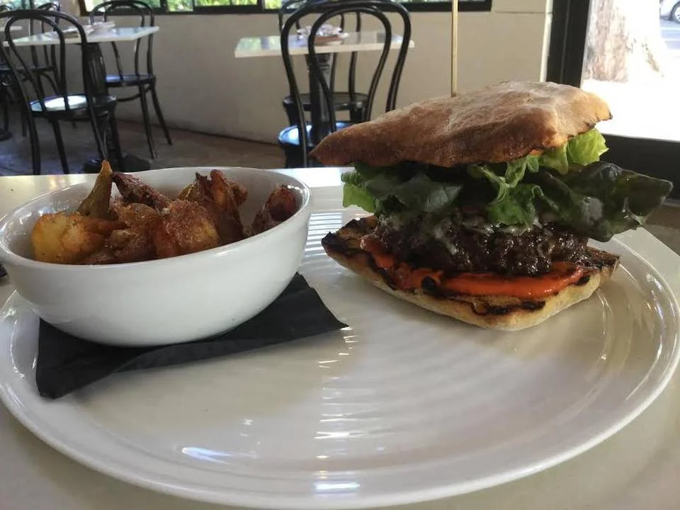 SACRAMENTO BEE: Sacramento’s Localis scores with new burger