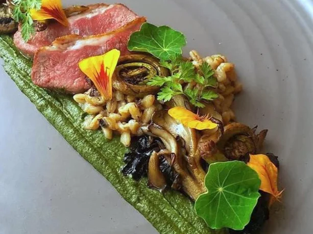 FAR &amp; WIDE | 20 Best Foodie Cities in the USA