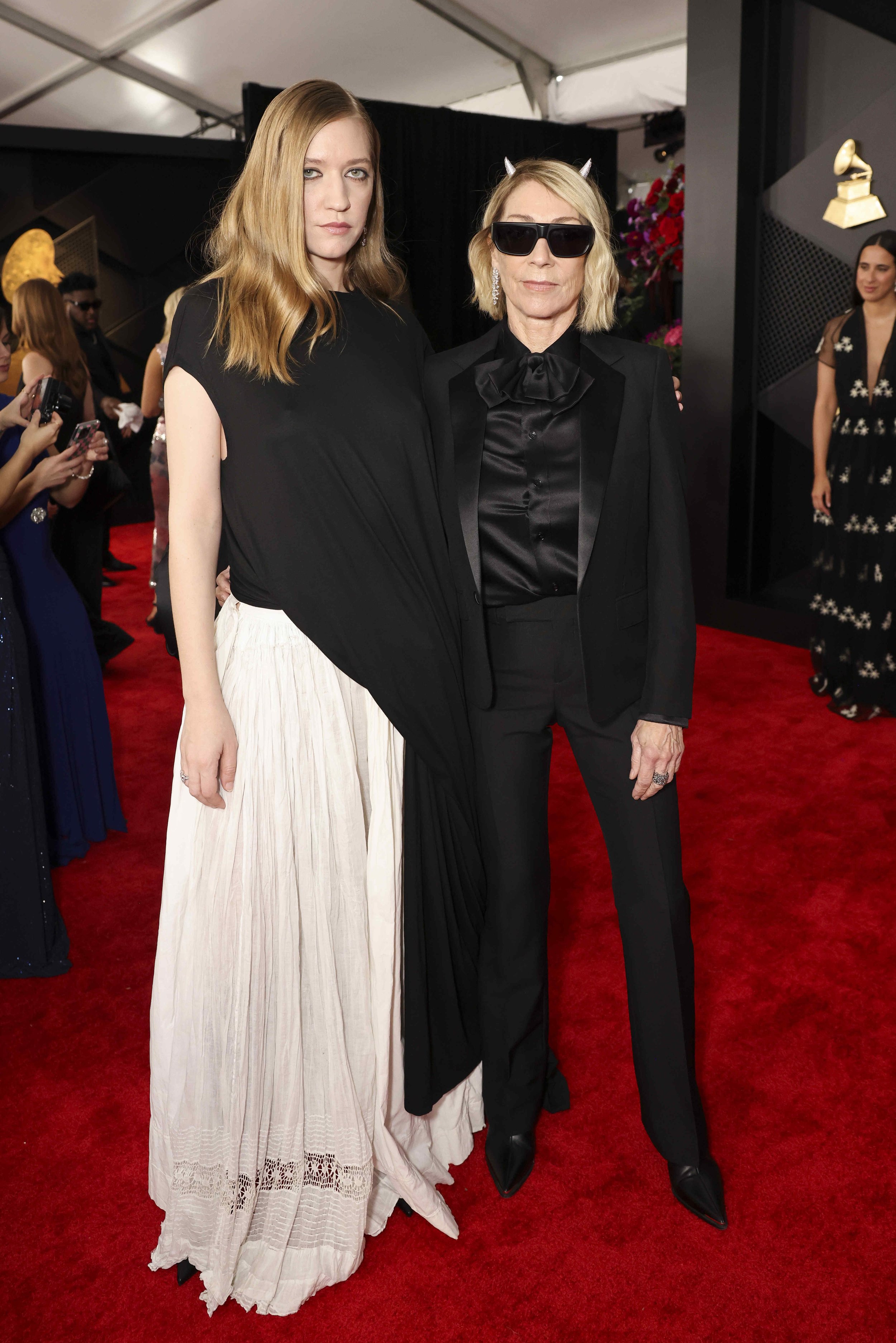  Kim Gordon and Coco Gordon Moore on the red carpet @ the 67th Annual Grammy Awards - Los Angeles, CA - February 2025 