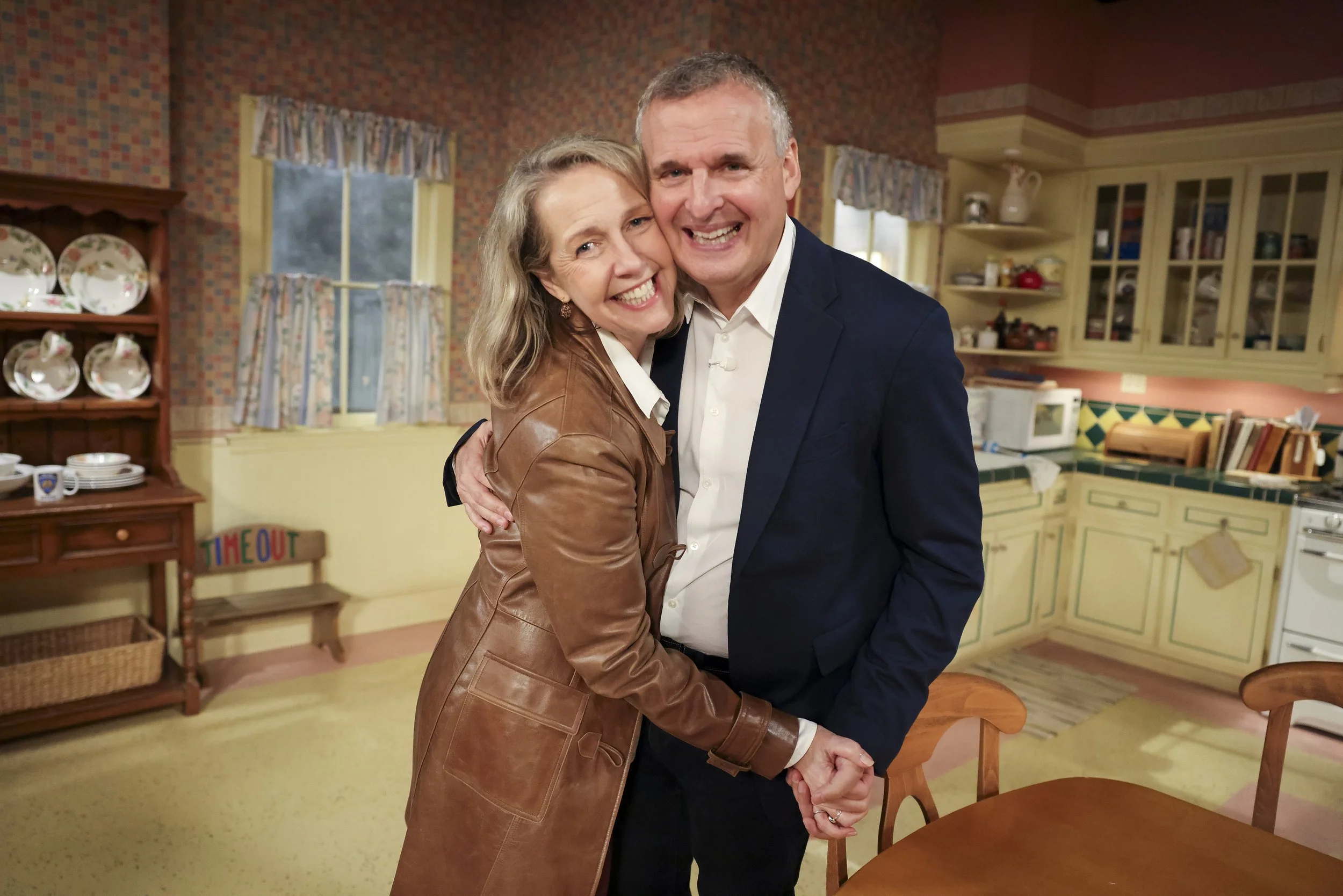  Phil Rosenthal and Monica Horan on set during the Everybody Loves Raymond: 30th Anniversary Reunion Special - October 2025 