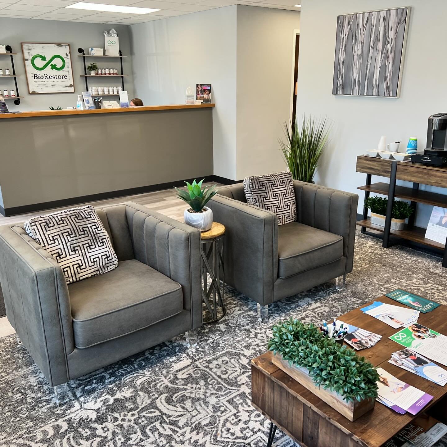 Have you heard of BioRestore in Newtown?  If you are looking to expand your wellness journey, you need to check them out! 

@biorestorehealth is a unique health partner providing one-on-one support necessary to pinpoint what you need to rejuvenate, r