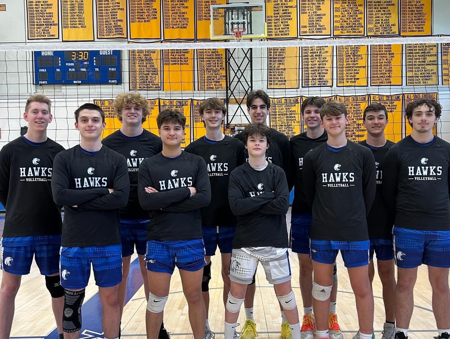 Bump, set, SPIKE! 💙🏐 We are obsessed with how the branded Newtown Varisty and JV Boys Volleyball warm up lululemon Long Sleeve Metal Vent Tech shirts came out! 

Can only have a great season looking this great!

Let us help you get your teams looki