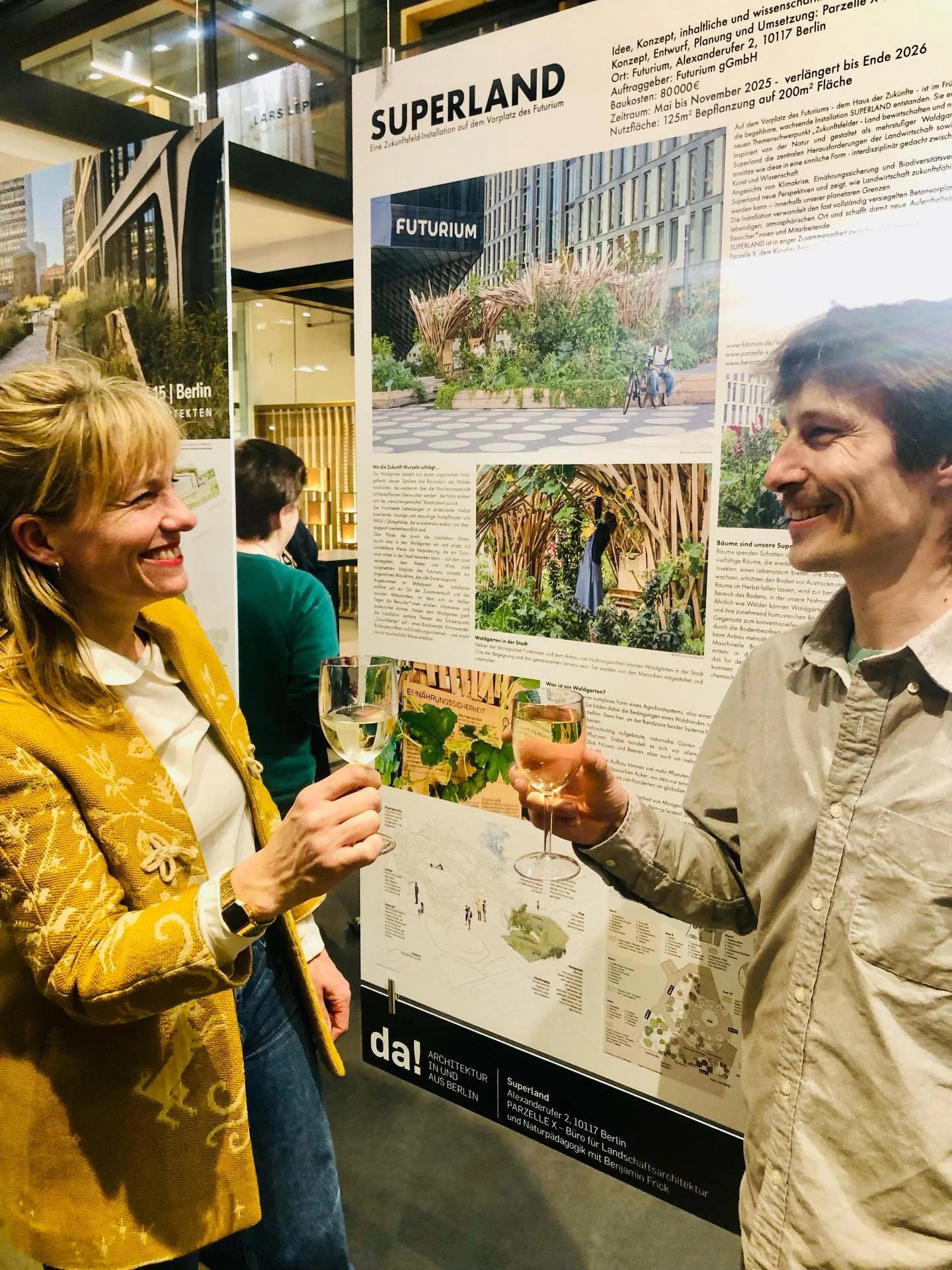 da! &hellip;war&rsquo;s auch schon wieder vorbei! Tolle Menschen getroffen, interessante Gespr&auml;che gef&uuml;hrt, viel positives Feedback f&uuml;r unser Projekt geerntet&hellip;
So sch&ouml;n, dass wir mit SUPERLAND Teil der diesj&auml;hrigen &bd