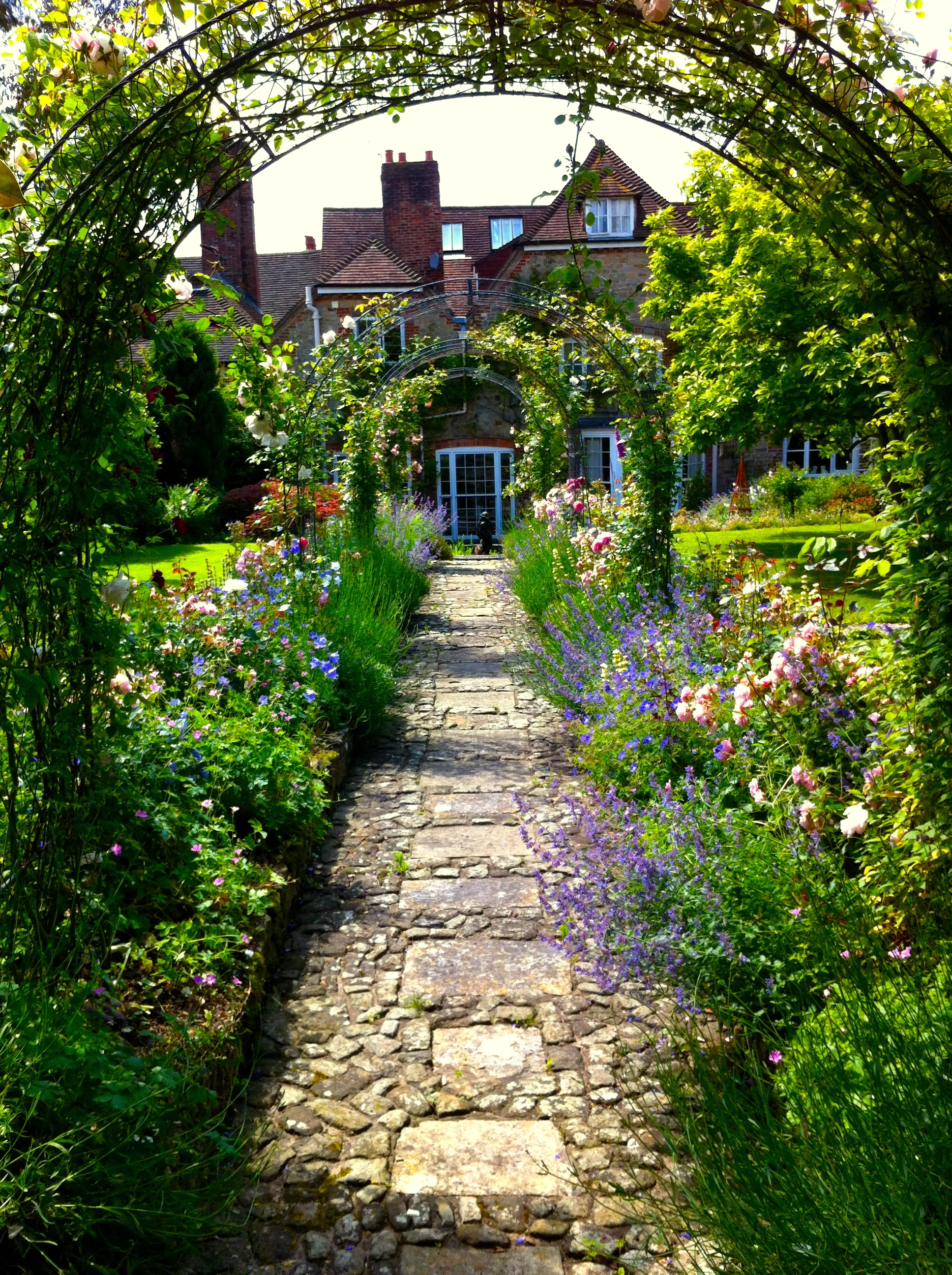 Traditional english country gardens