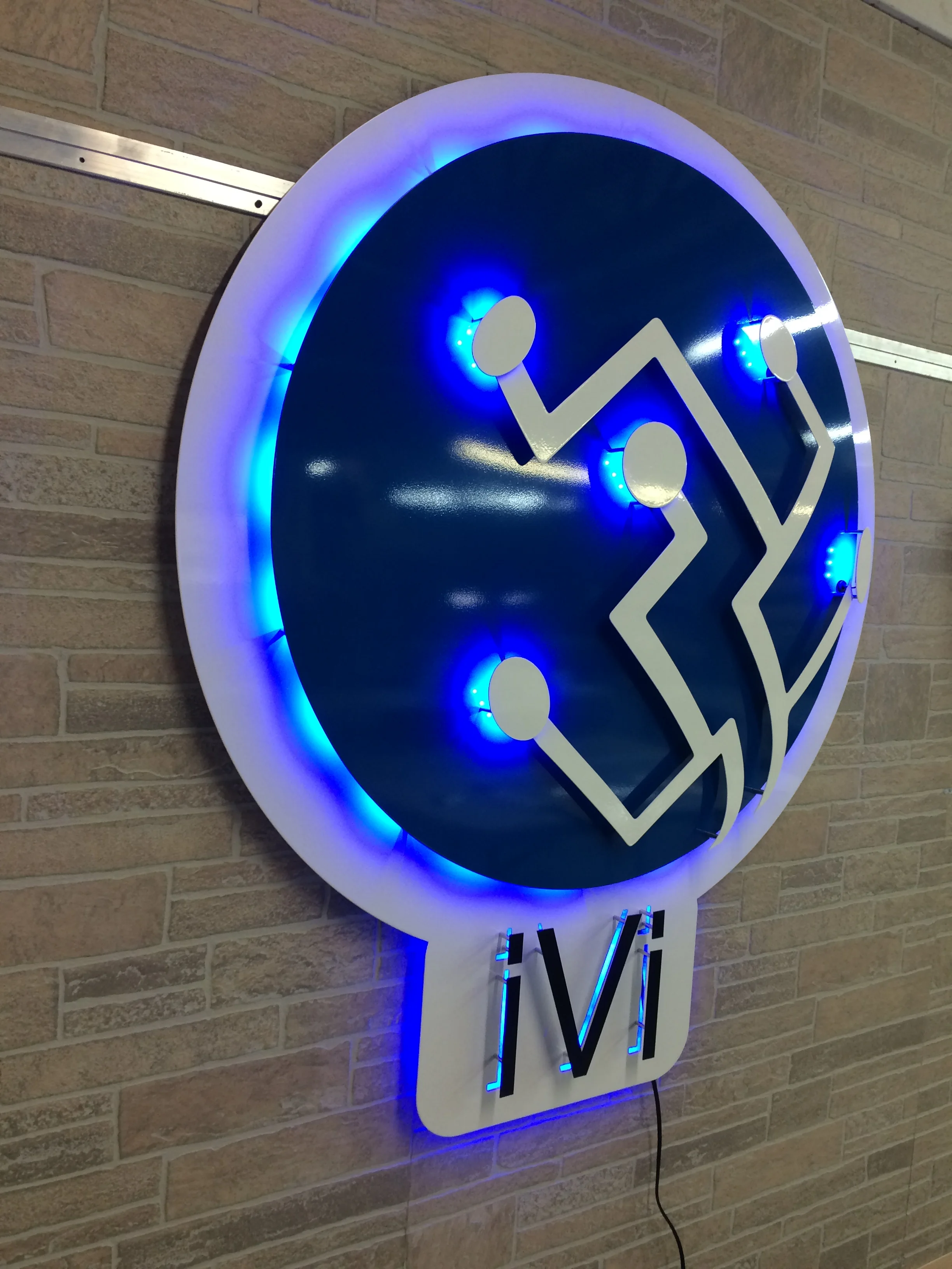 Custom Business Signs — Outdoor Metal Signage — ShieldCo