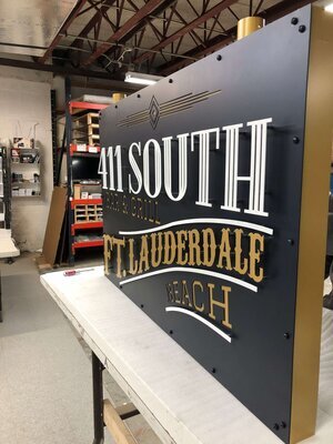 411 South Bar and Grill - custom 3d signage - right.jpg