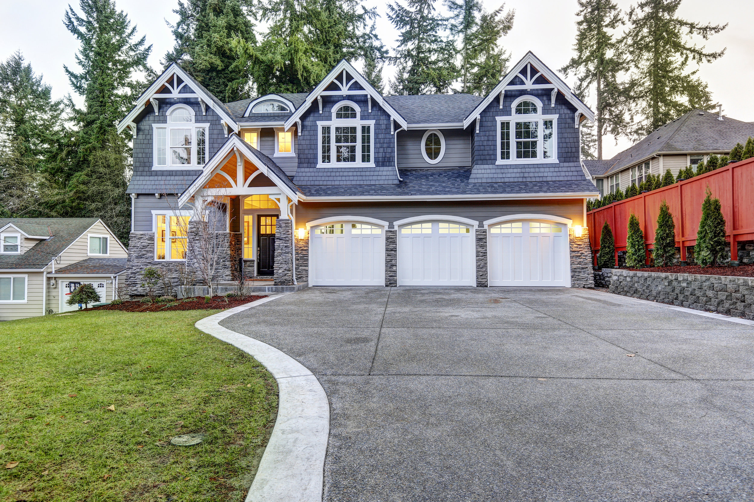 bigstock-Luxurious-Blue-Home-With-Three-212155591.jpg