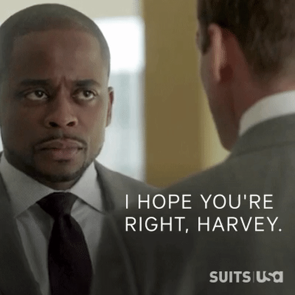 Suits 707 6.gif
