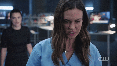 Supergirl 316 1.gif