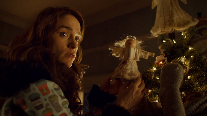 Wynonna gets caught with tampon angel.png