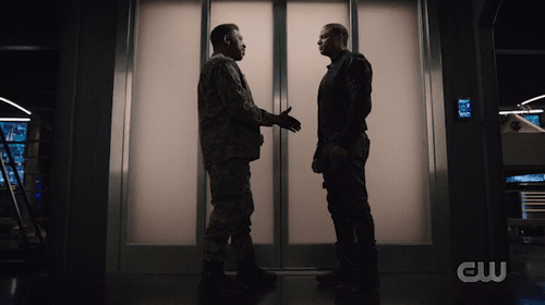 arrow 719 2.gif