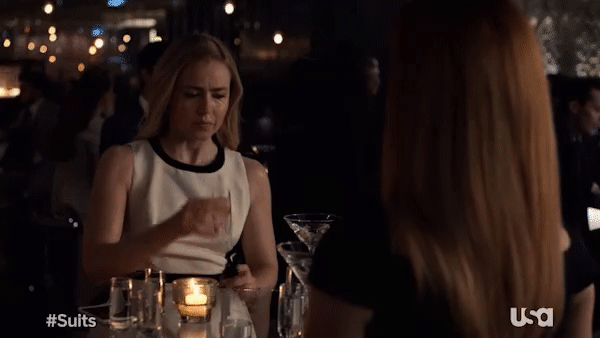 Suits 907 1.gif