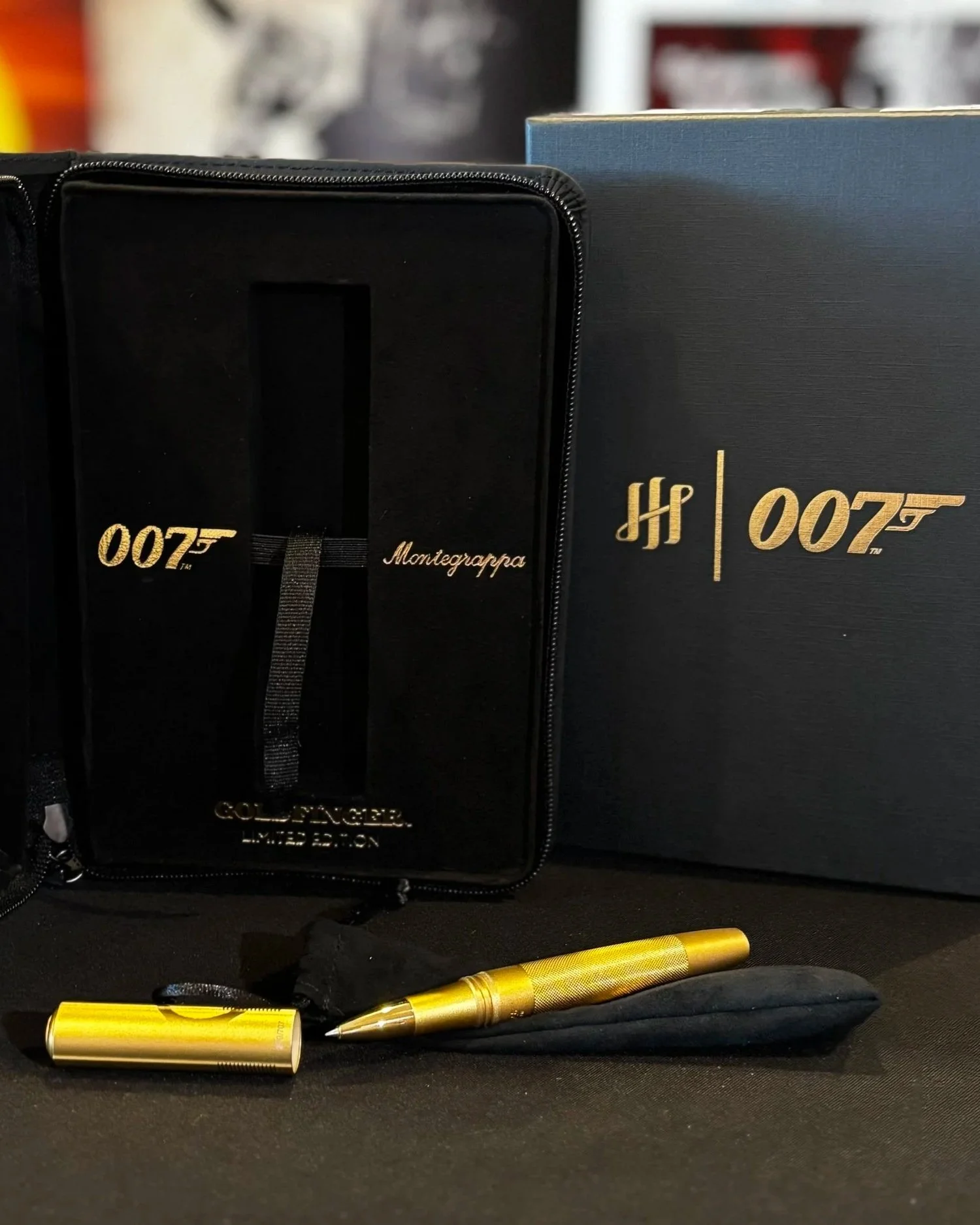 007+pen+with+case+.jpg