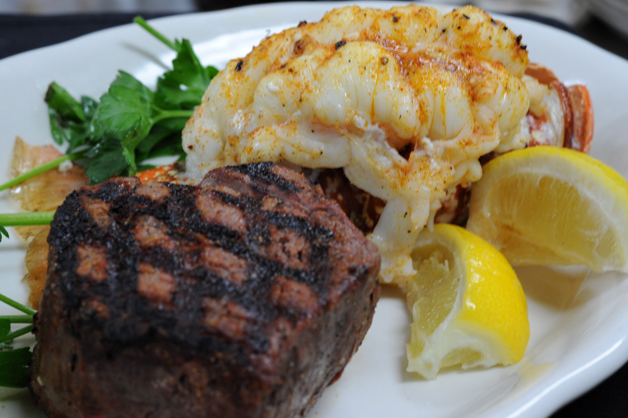 KreisLobsterTailSurfAndTurf_2048x1365.jpg