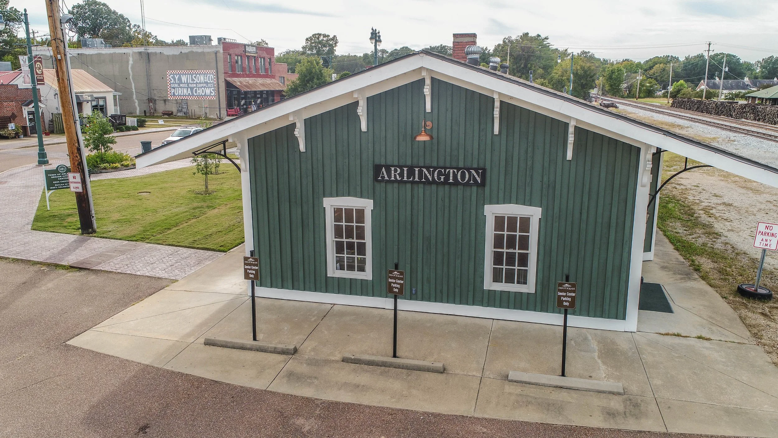 ARLINGTON TOWN SQUARE.jpg