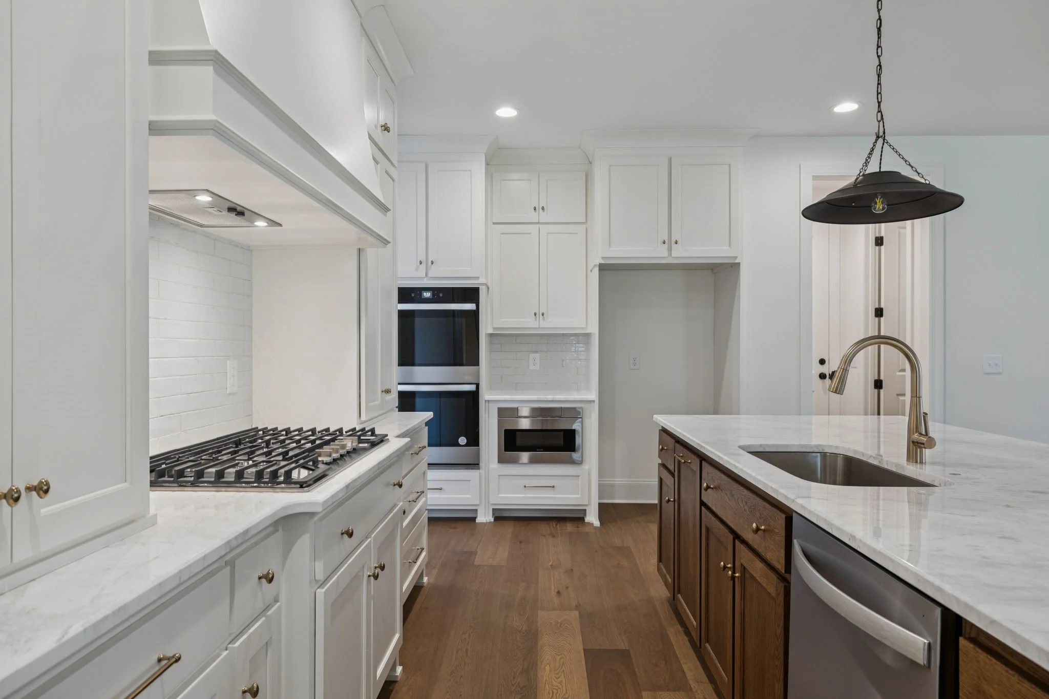 28-web-or-mls-217 Bellsford Rd - 028.jpg