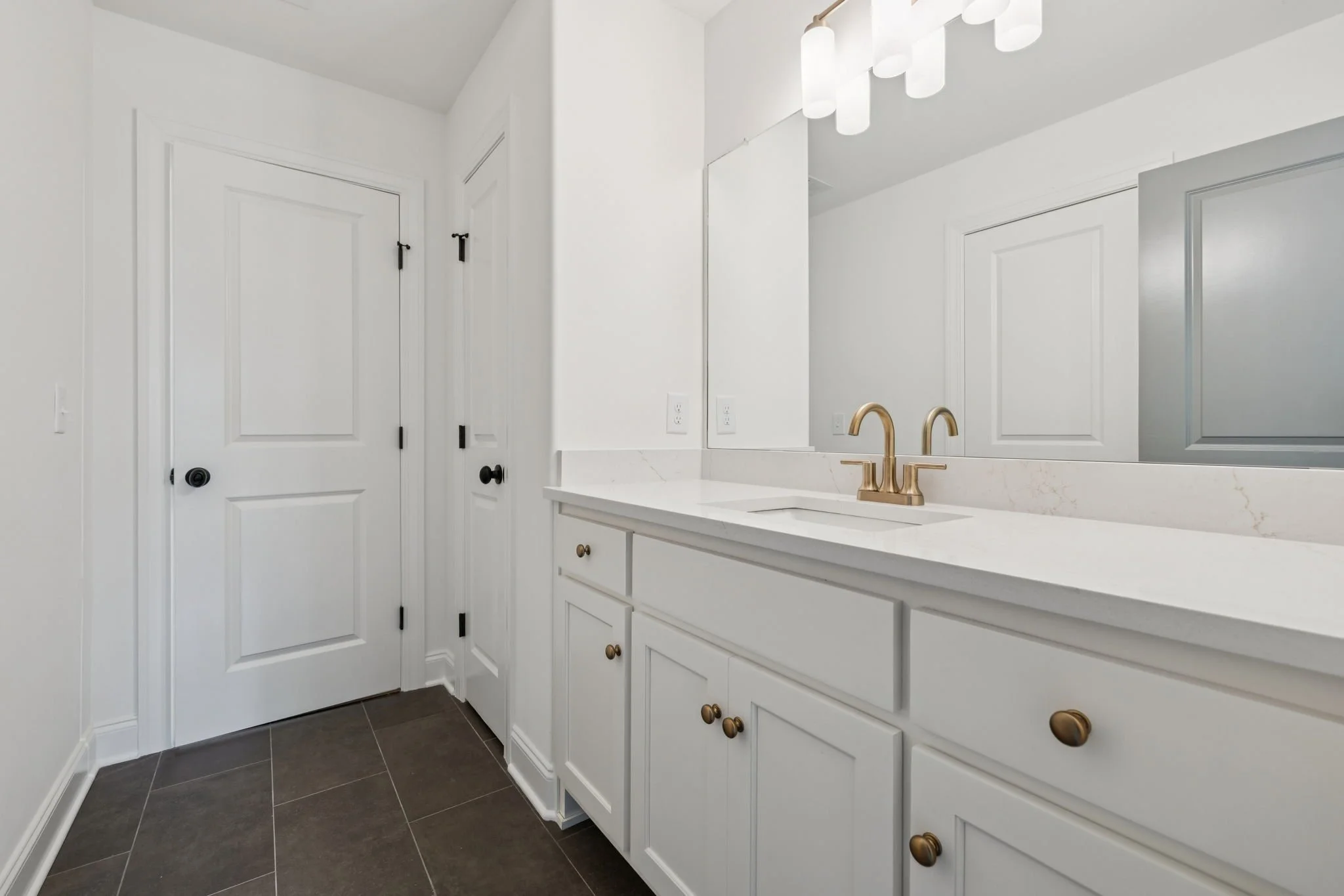 70-web-or-mls-217 Bellsford Rd - 070.jpg