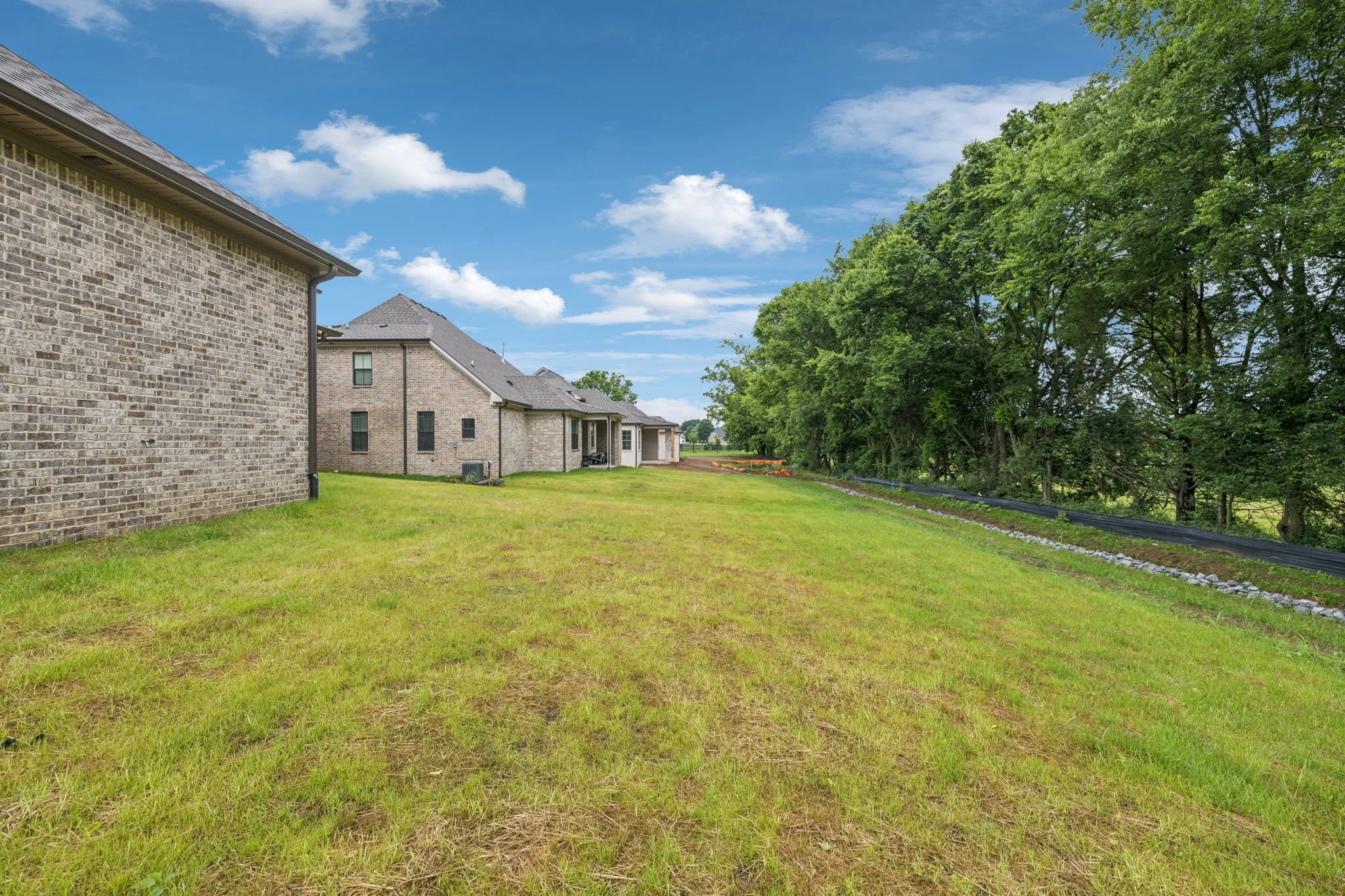 90-web-or-mls-217 Bellsford Rd - 090.jpg