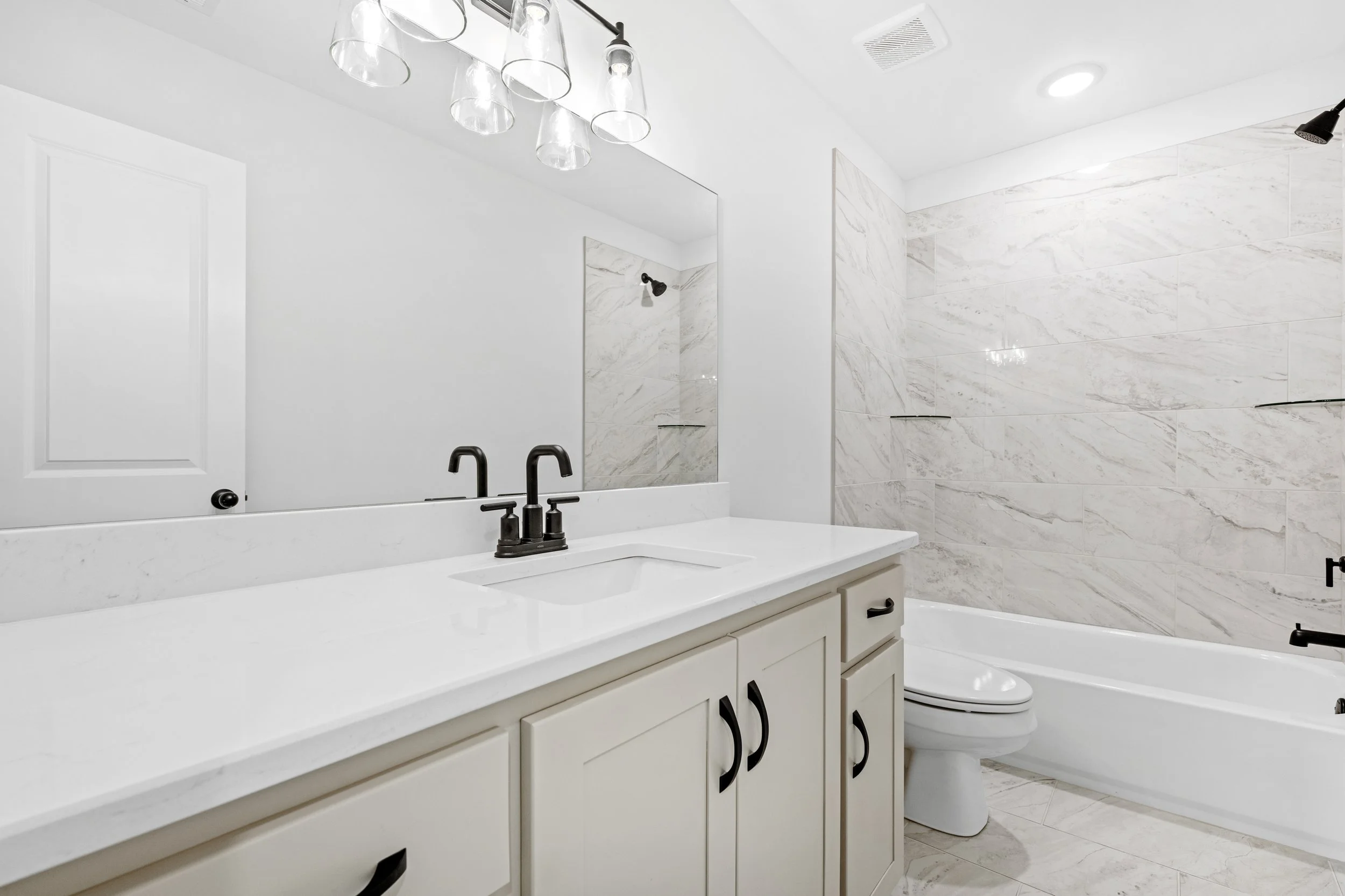210 Drake-38.jpg