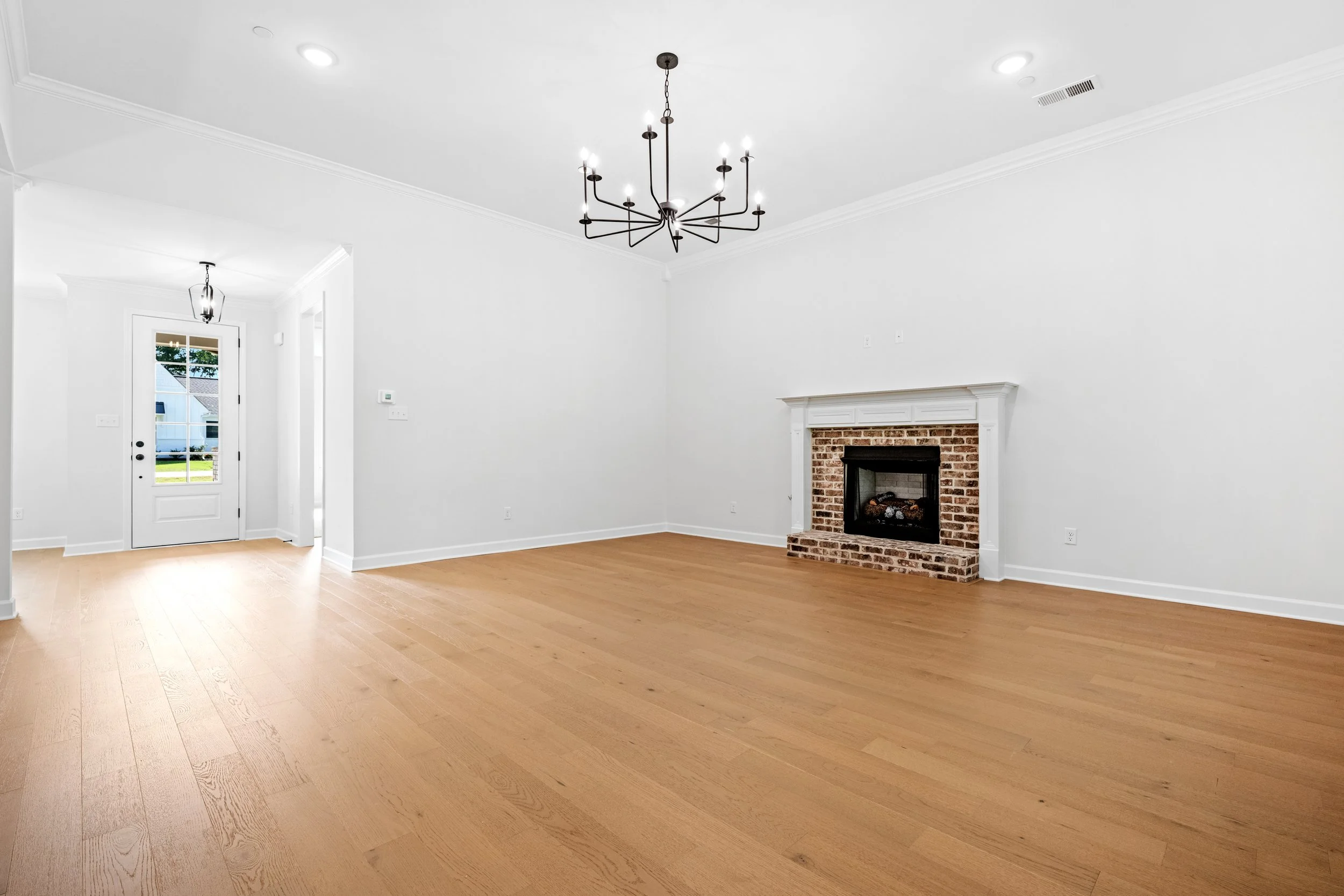 210 Drake-11.jpg