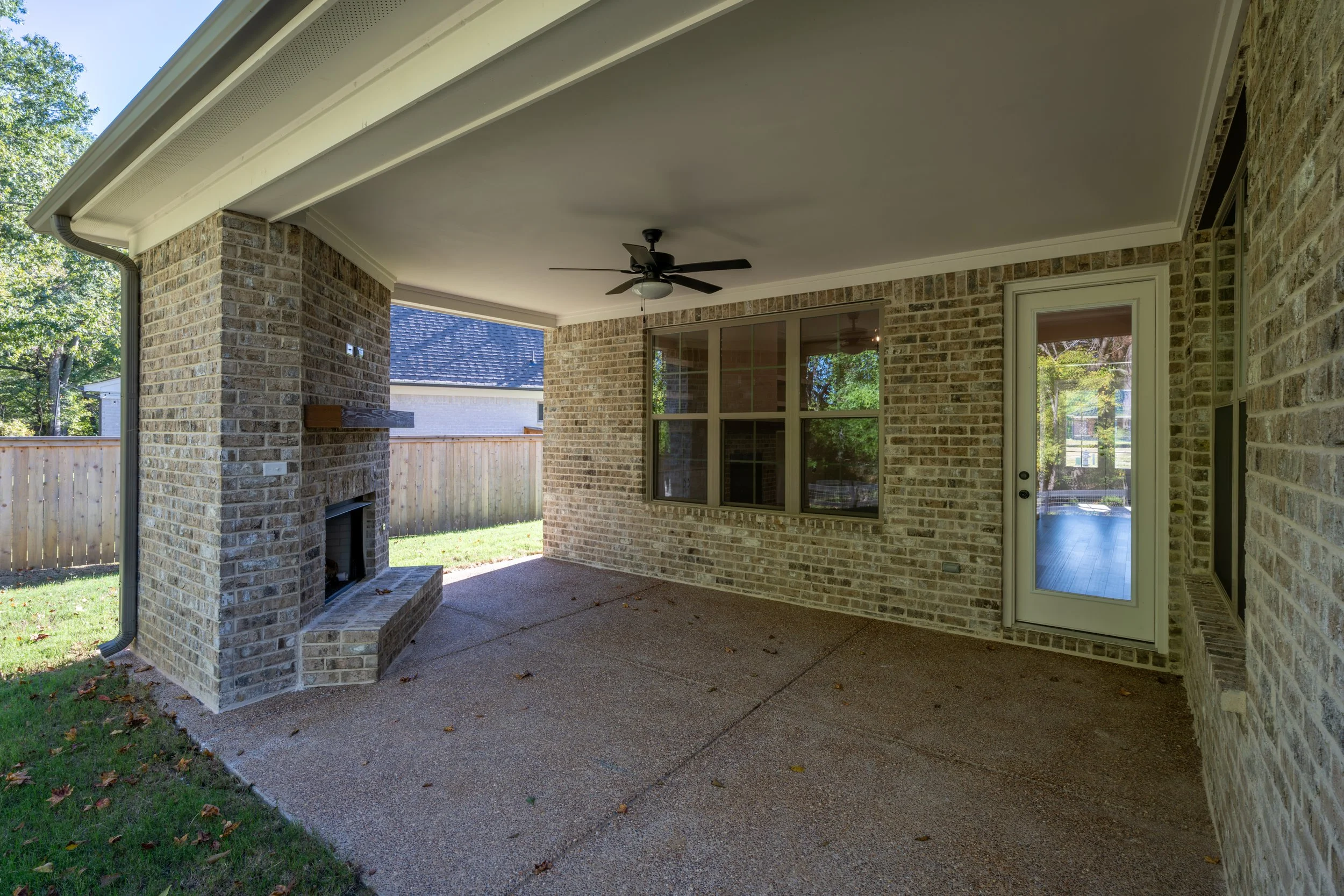512 Sugar Magnolia MLS-7.jpg