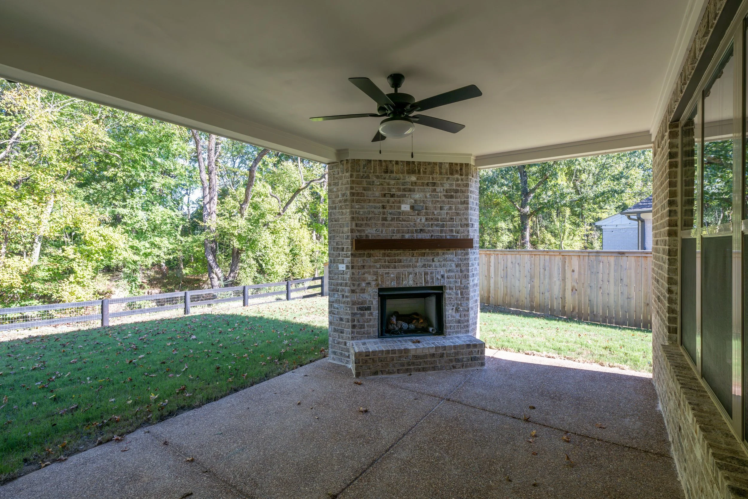 512 Sugar Magnolia MLS-8.jpg