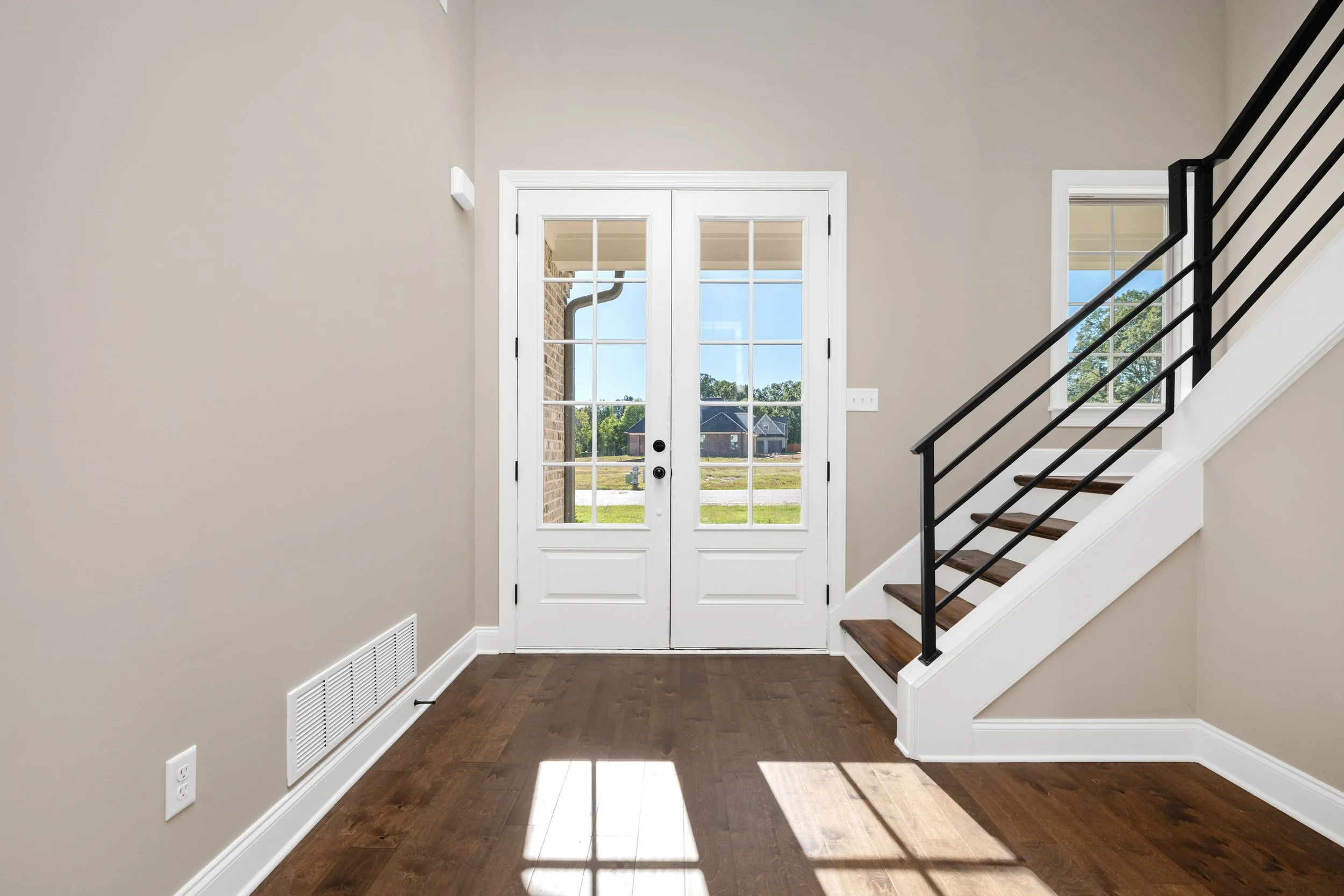 512 Sugar Magnolia MLS-9.jpg
