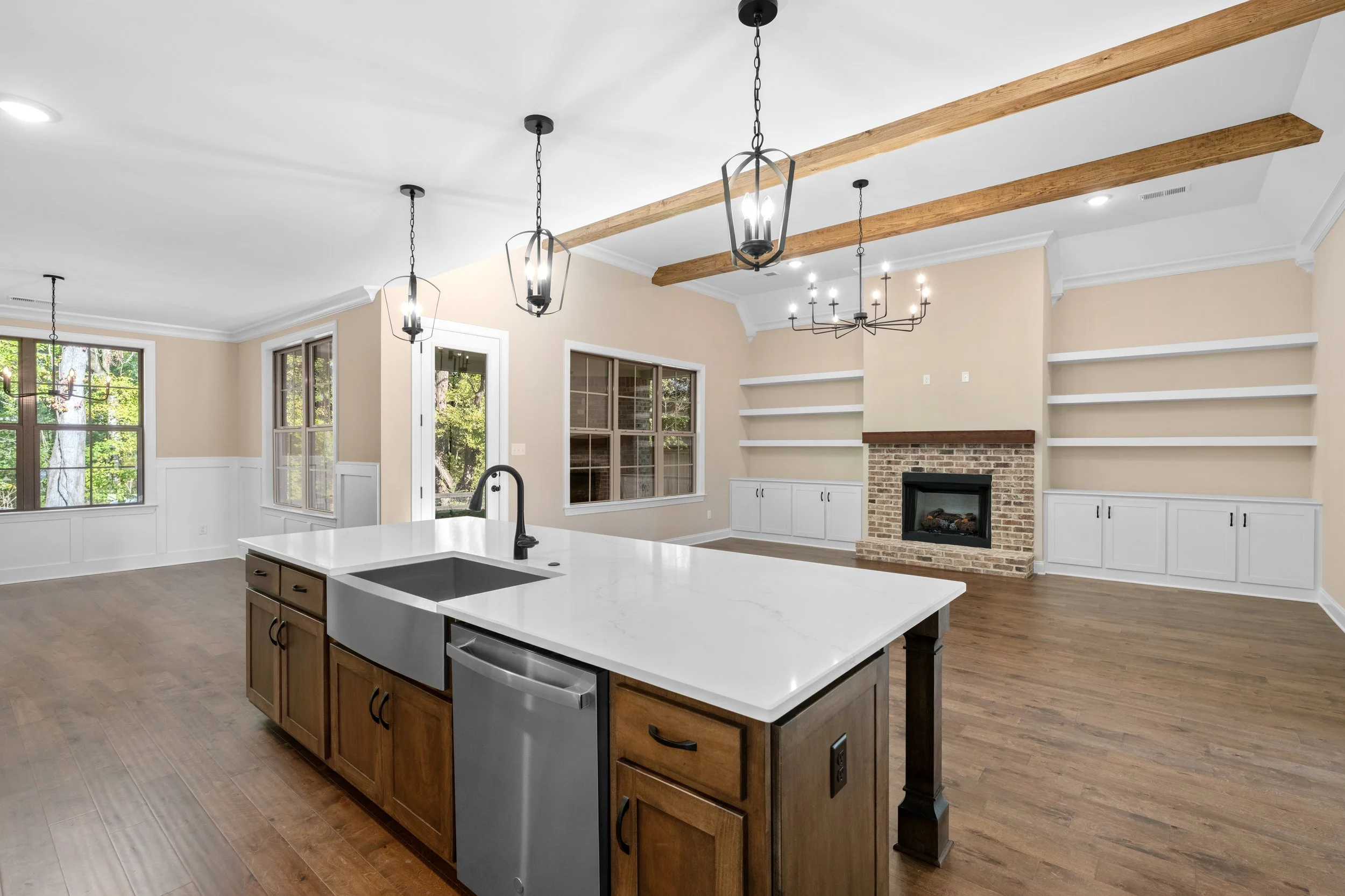 512 Sugar Magnolia MLS-22.jpg