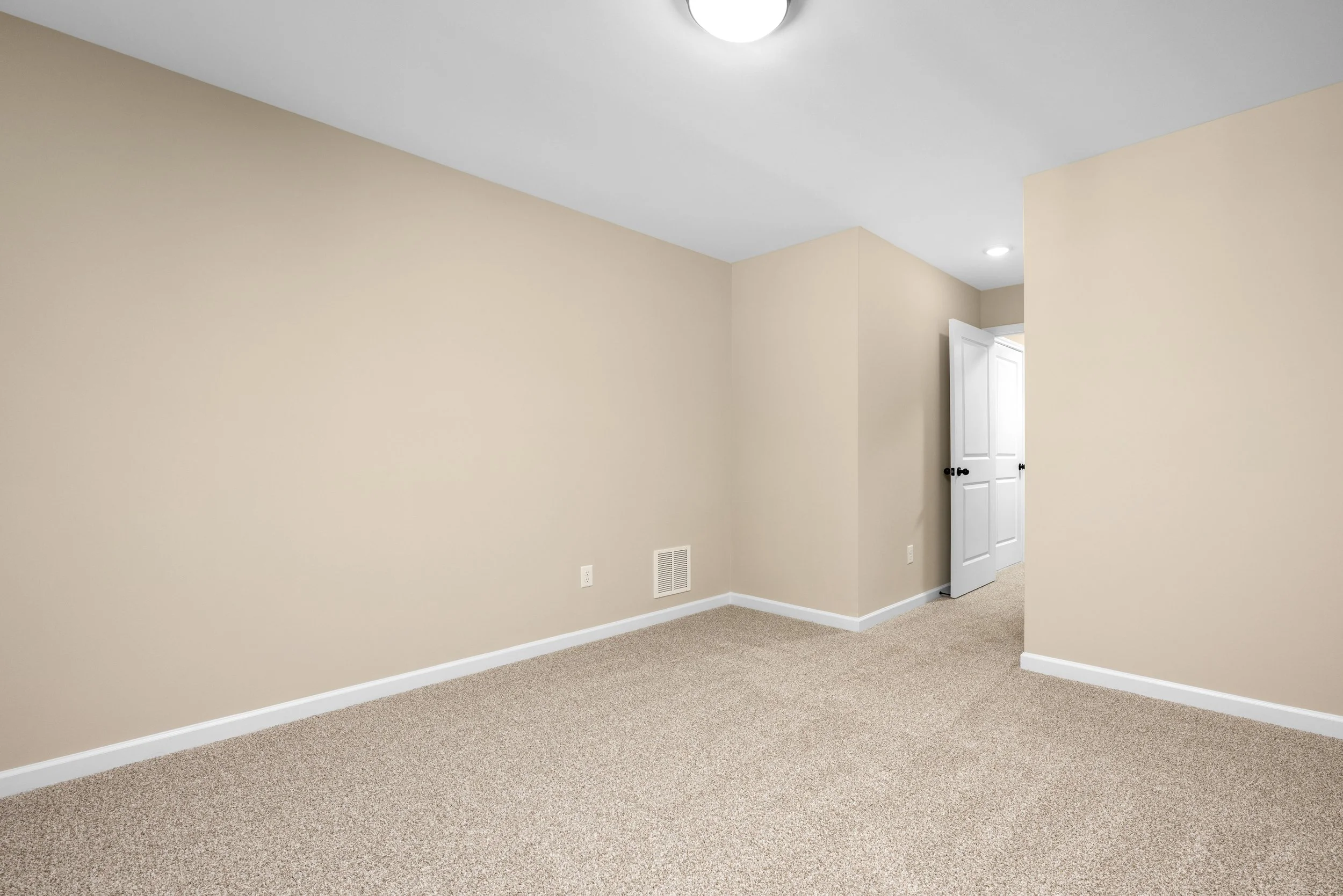 512 Sugar Magnolia MLS-36.jpg