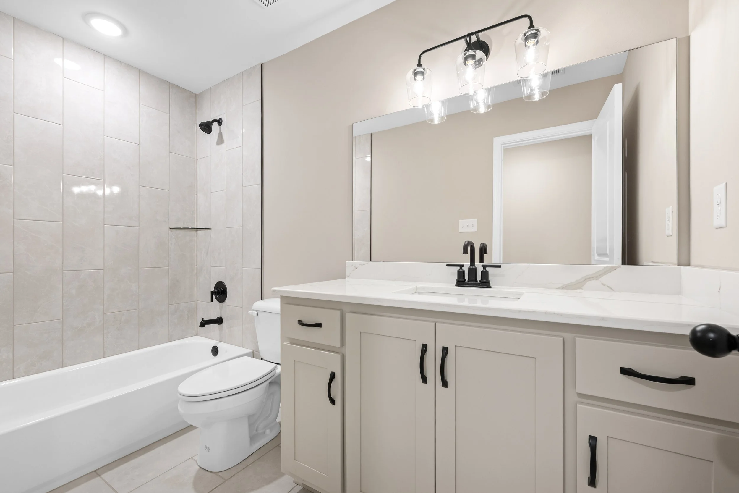 512 Sugar Magnolia MLS-37.jpg