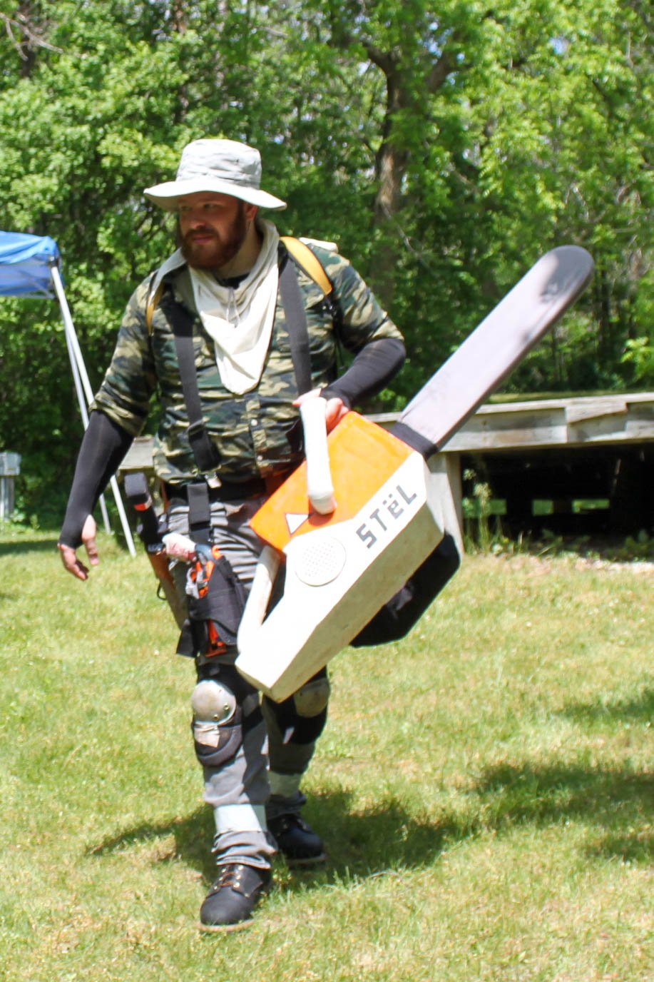 Chainsaw.jpg